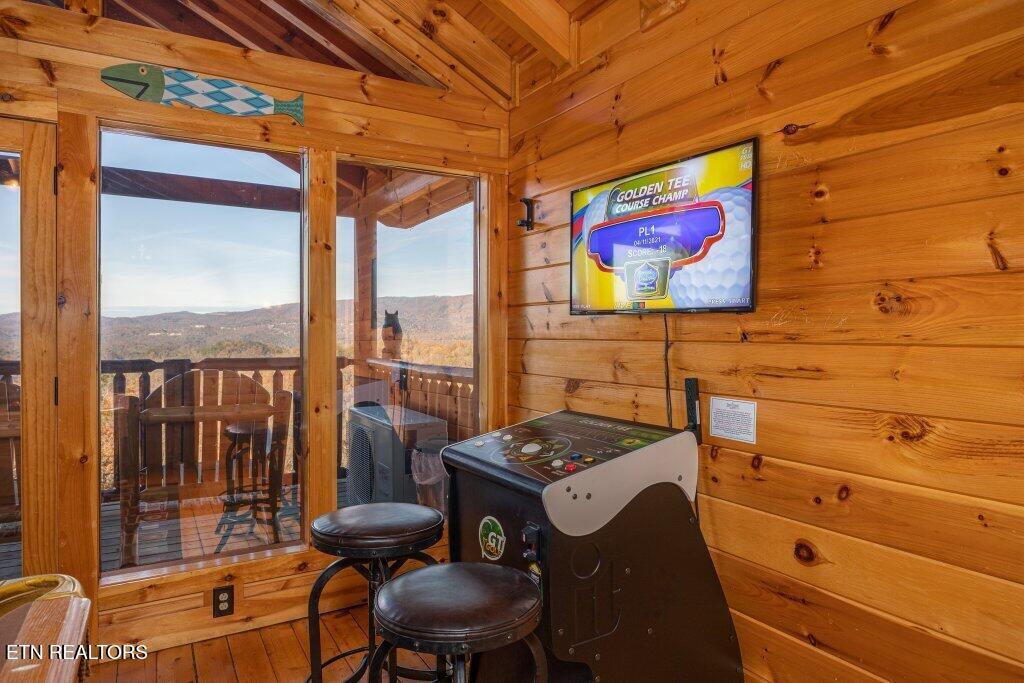 922 Black Bear Cub Way Sevierville TN 37862