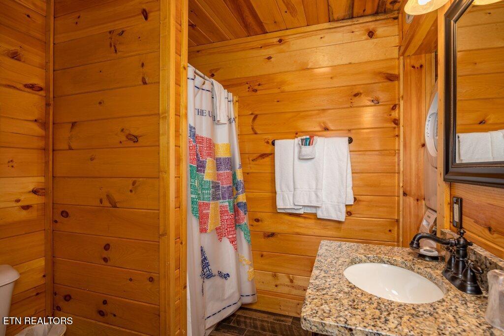 922 Black Bear Cub Way Sevierville TN 37862