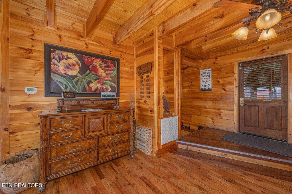 922 Black Bear Cub Way Sevierville TN 37862