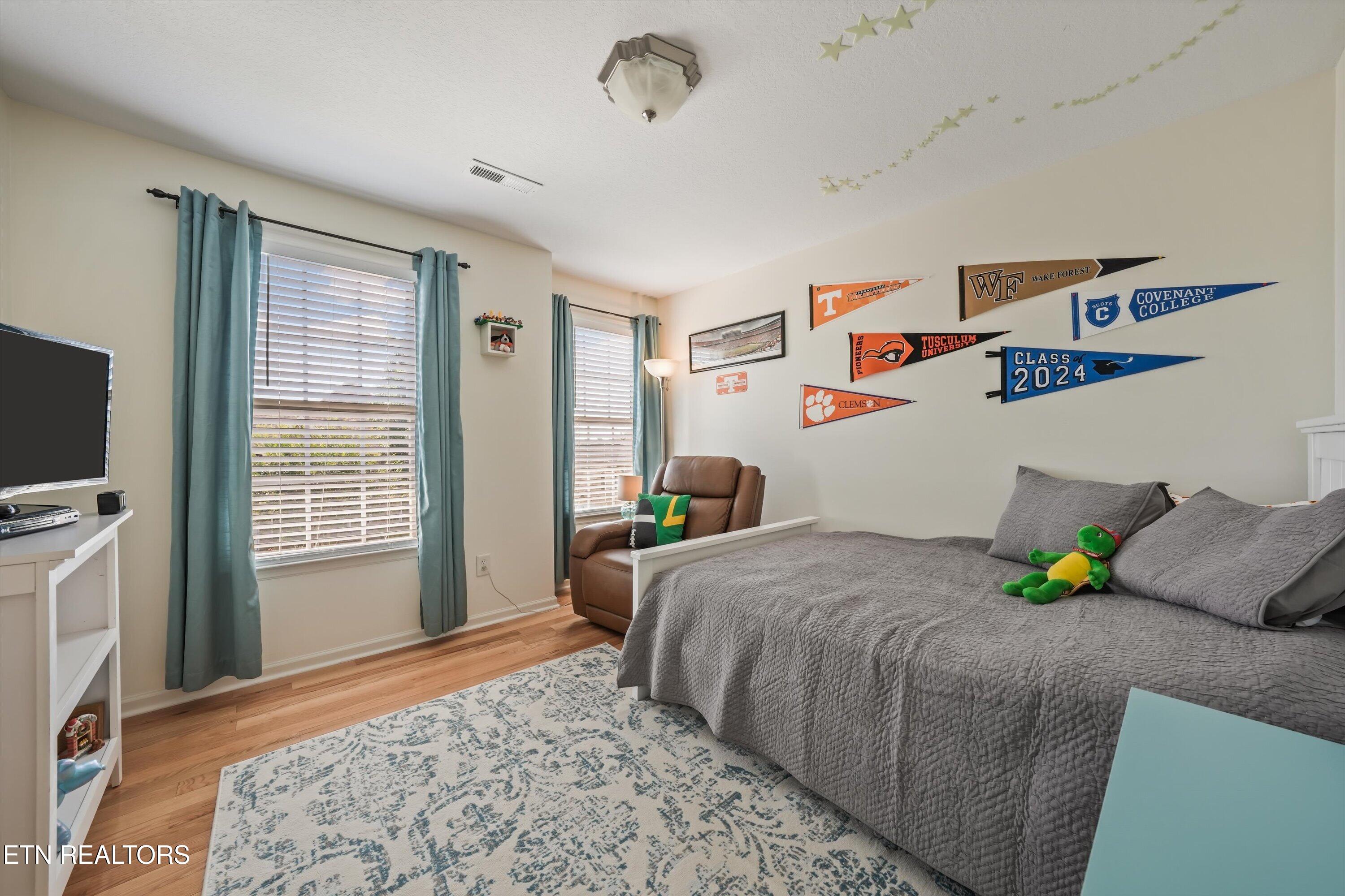 907 Garrison Ridge Boulevard Knoxville TN 37922
