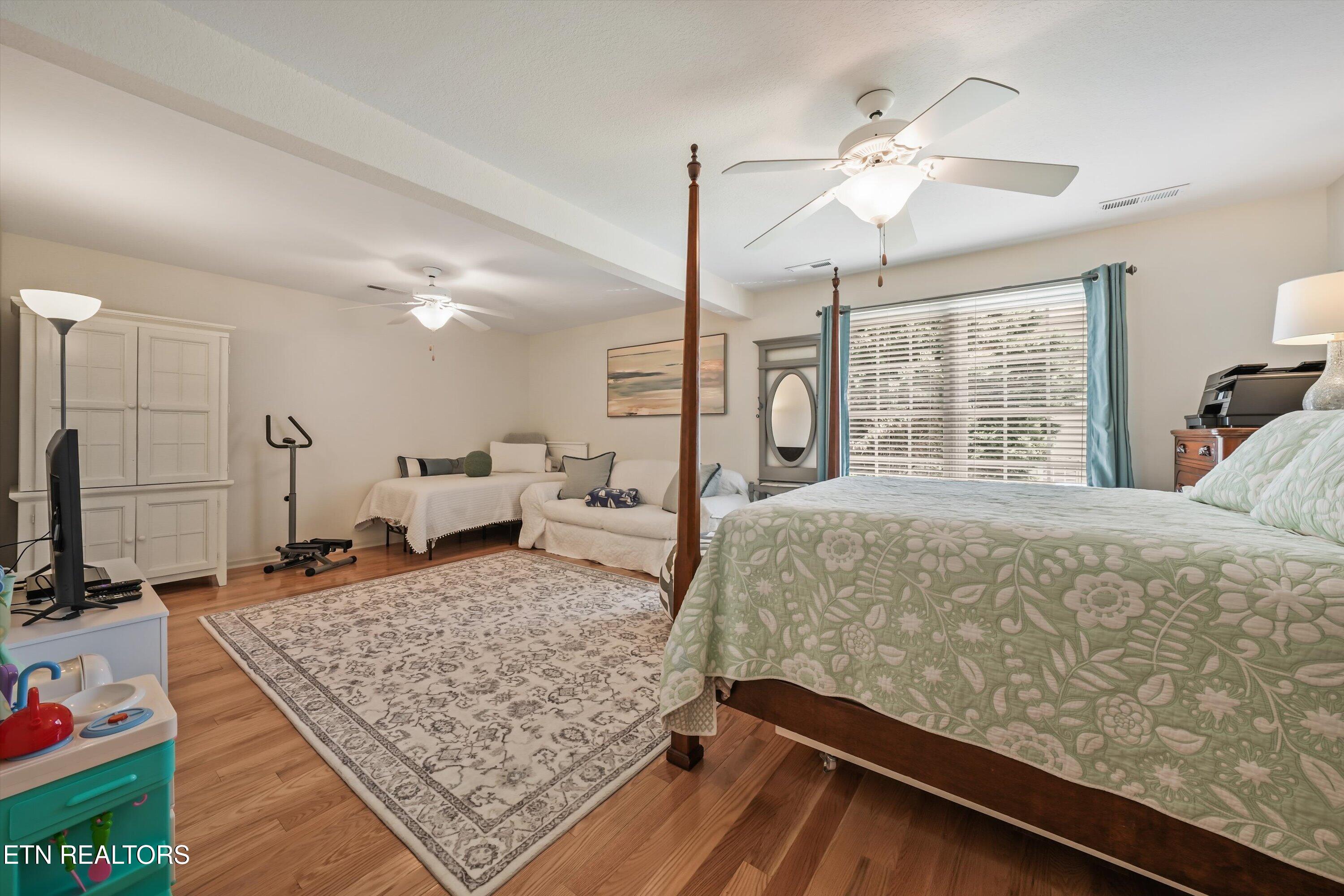 907 Garrison Ridge Boulevard Knoxville TN 37922