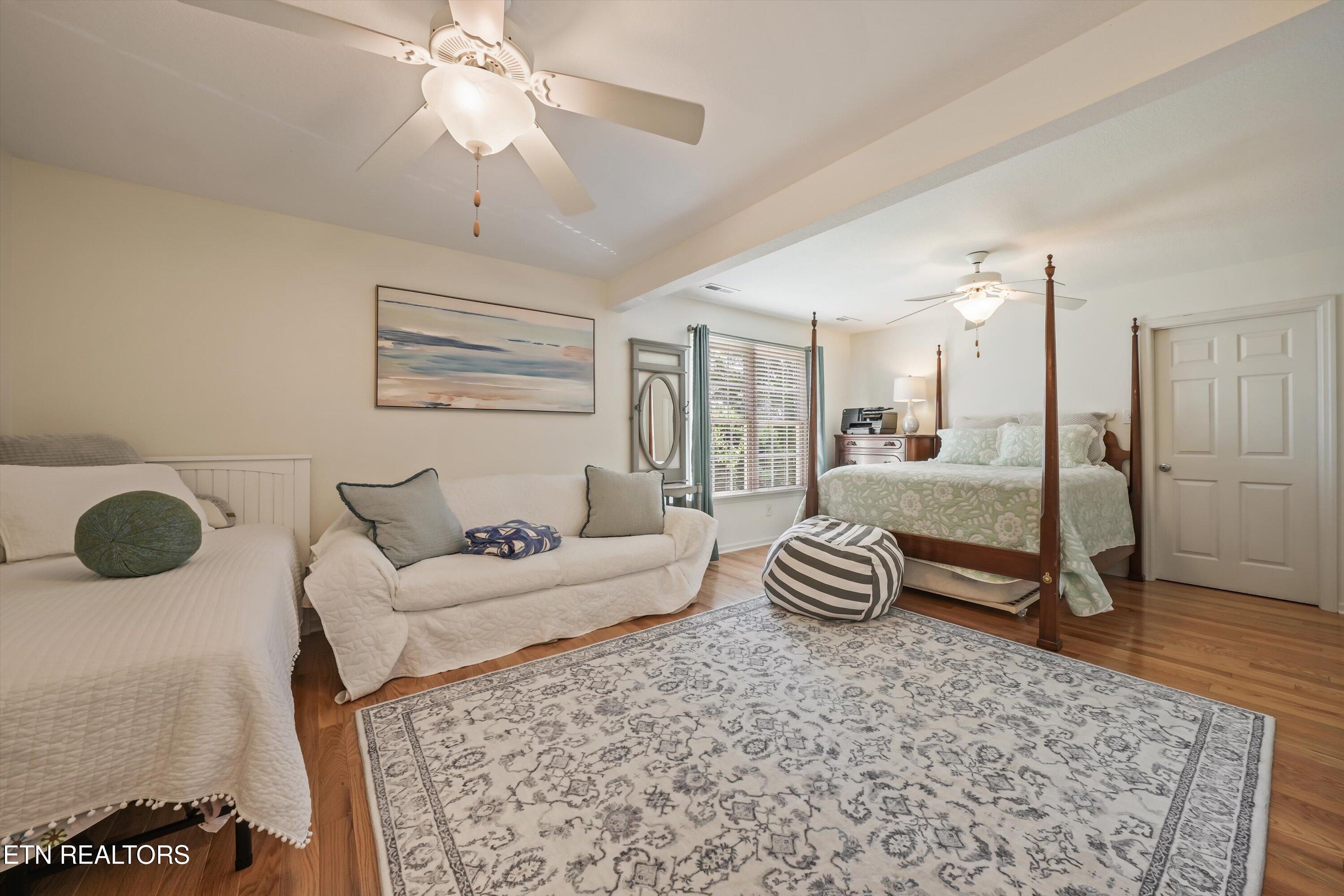 907 Garrison Ridge Boulevard Knoxville TN 37922
