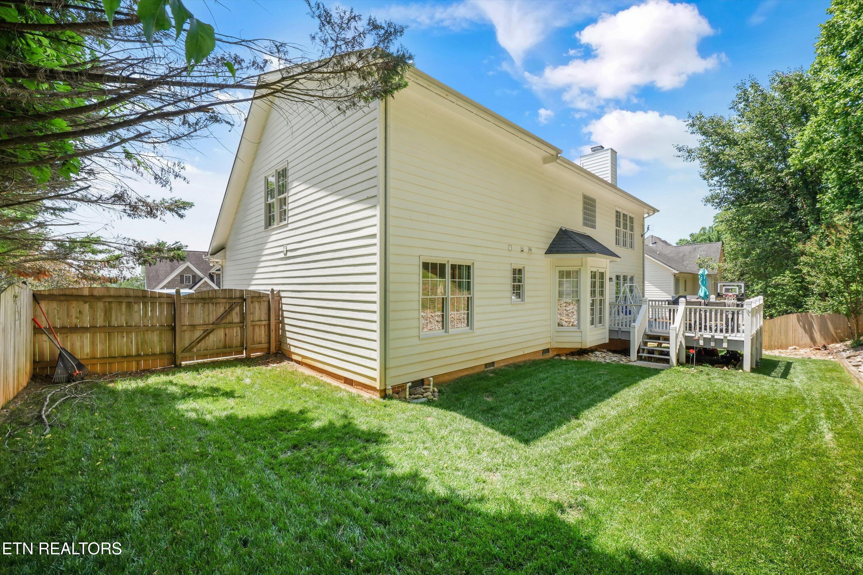 907 Garrison Ridge Boulevard Knoxville TN 37922
