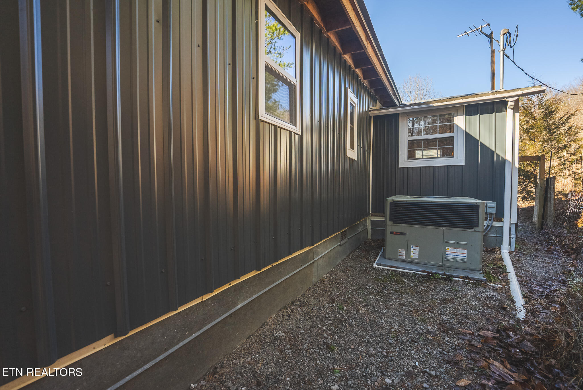 637 Jacobs Hollow Road Sneedville TN 37869