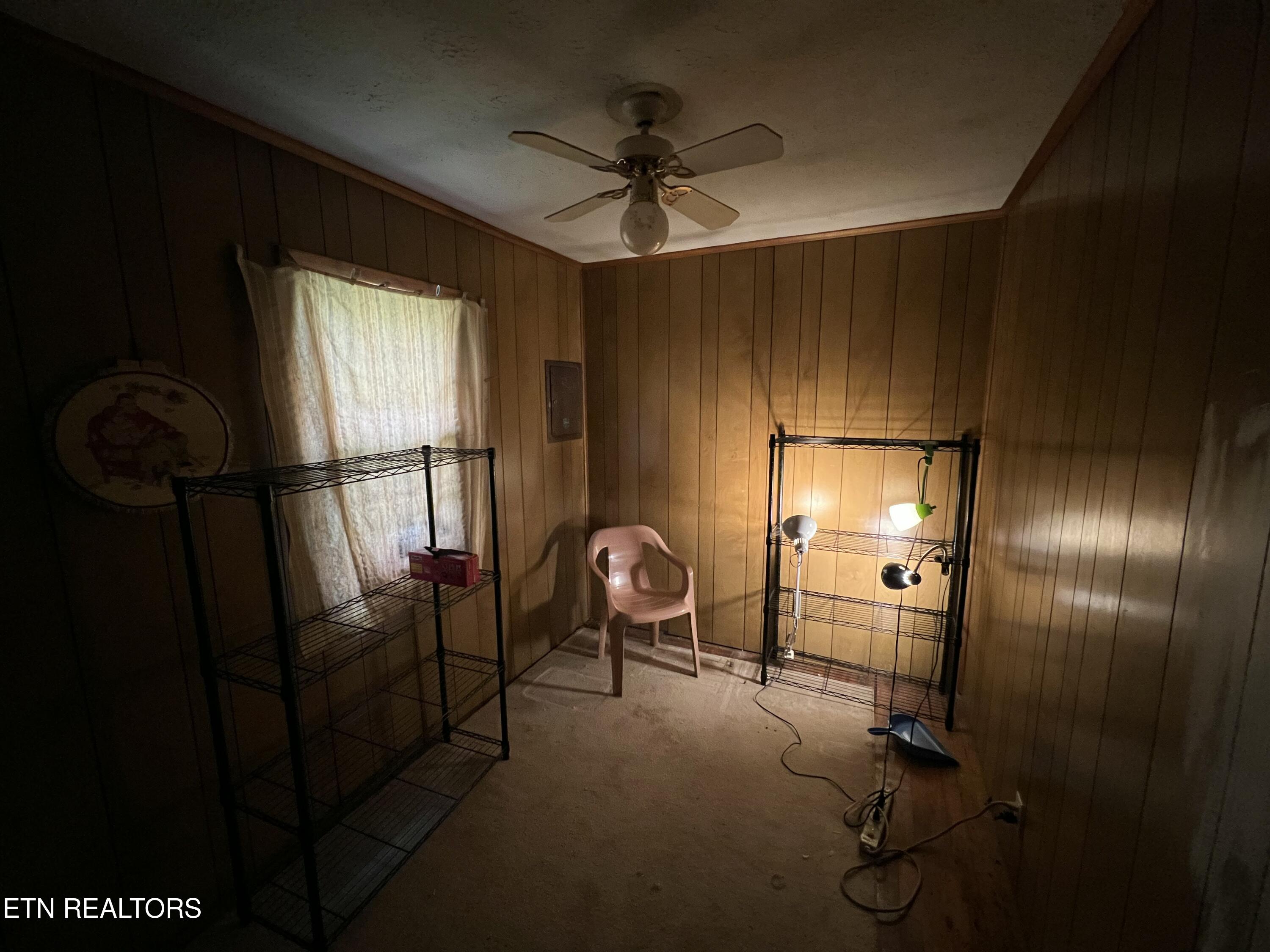 920 Oliver Springs Highway Clinton TN 37716