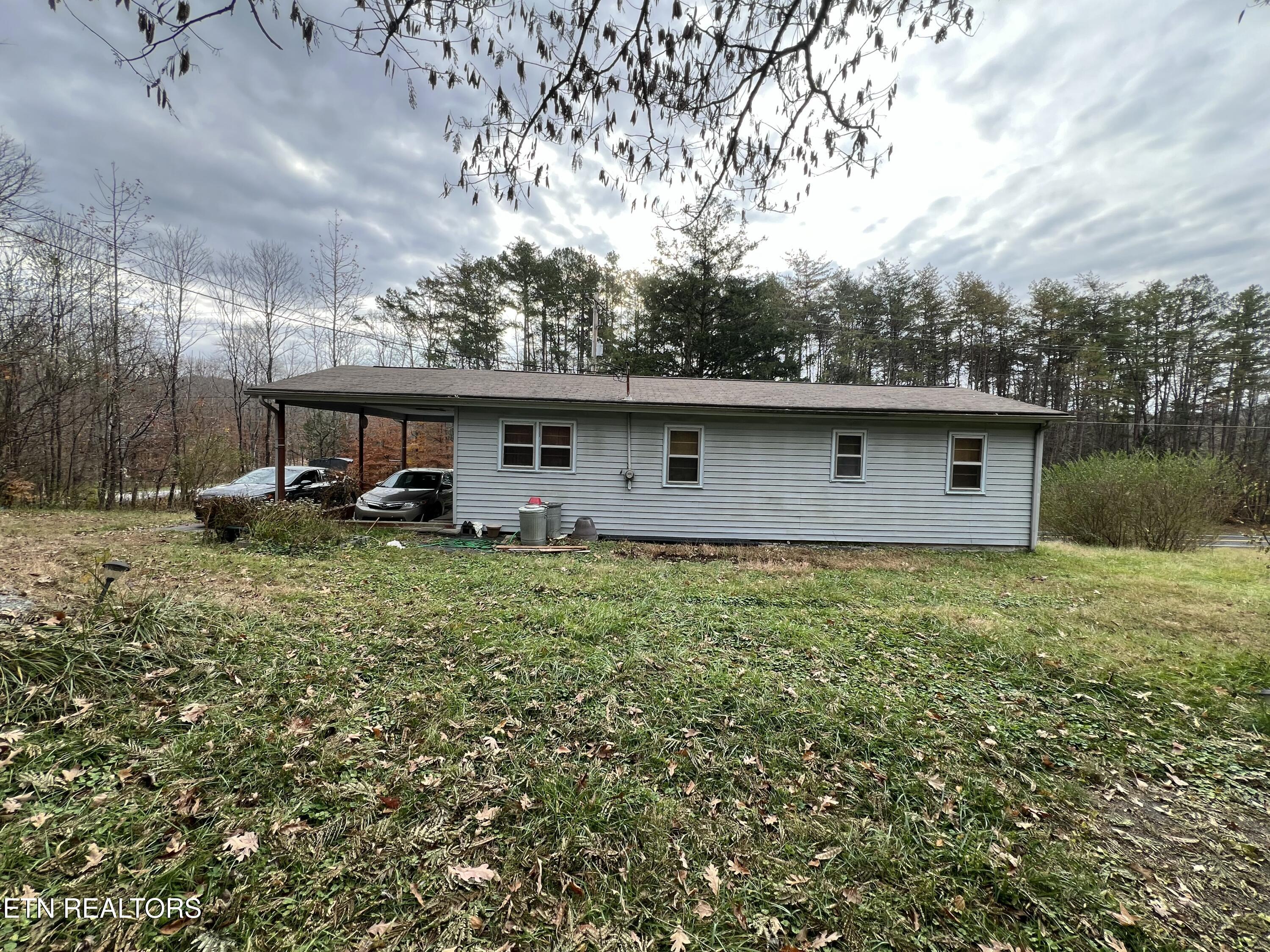 920 Oliver Springs Highway Clinton TN 37716