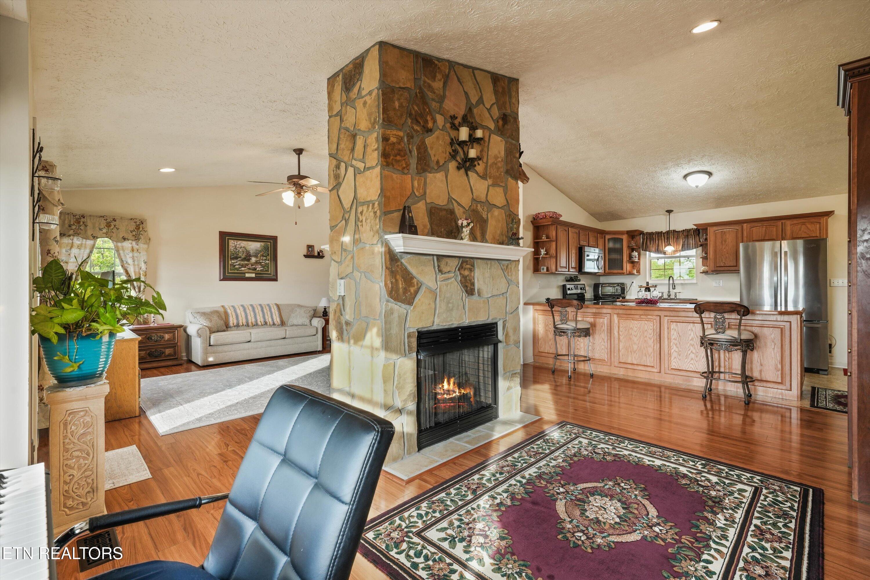 2064 Kerr Road Sevierville TN 37876
