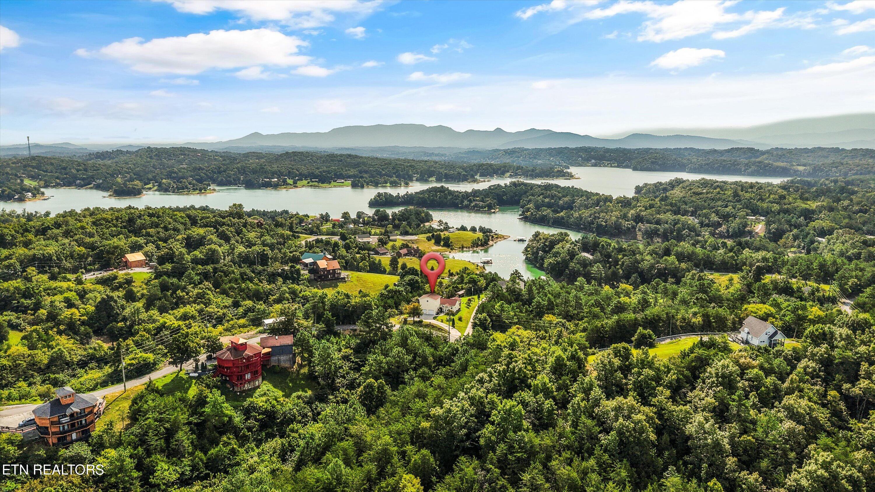 2064 Kerr Road Sevierville TN 37876