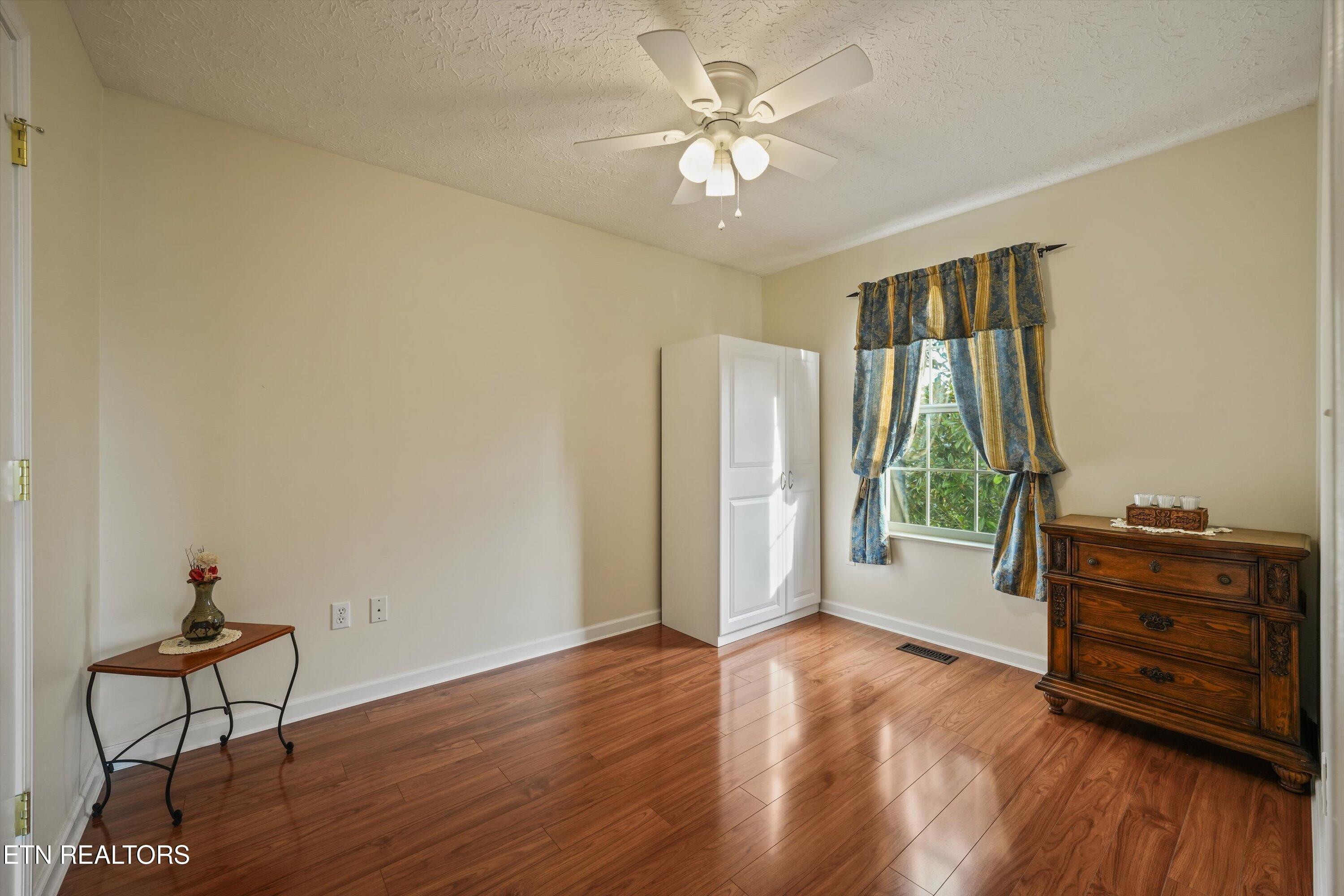 2064 Kerr Road Sevierville TN 37876