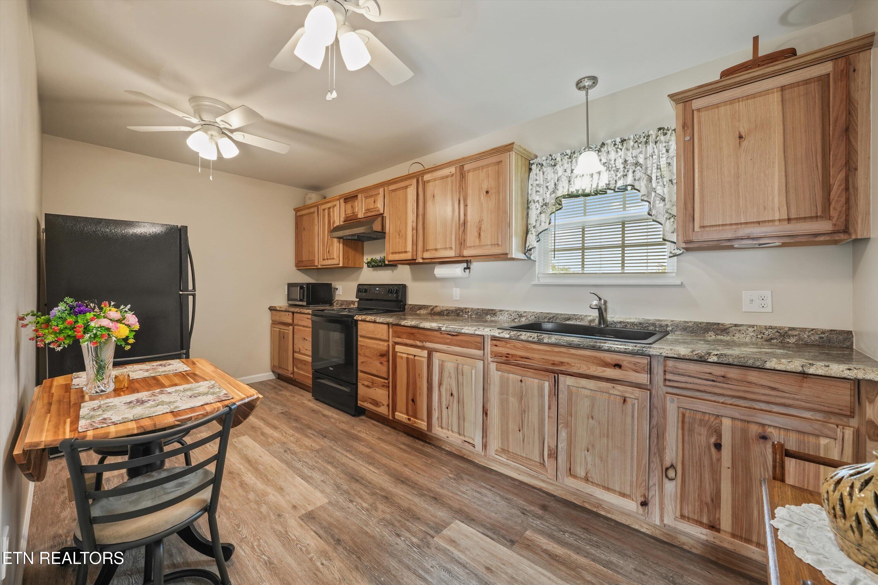 2064 Kerr Road Sevierville TN 37876