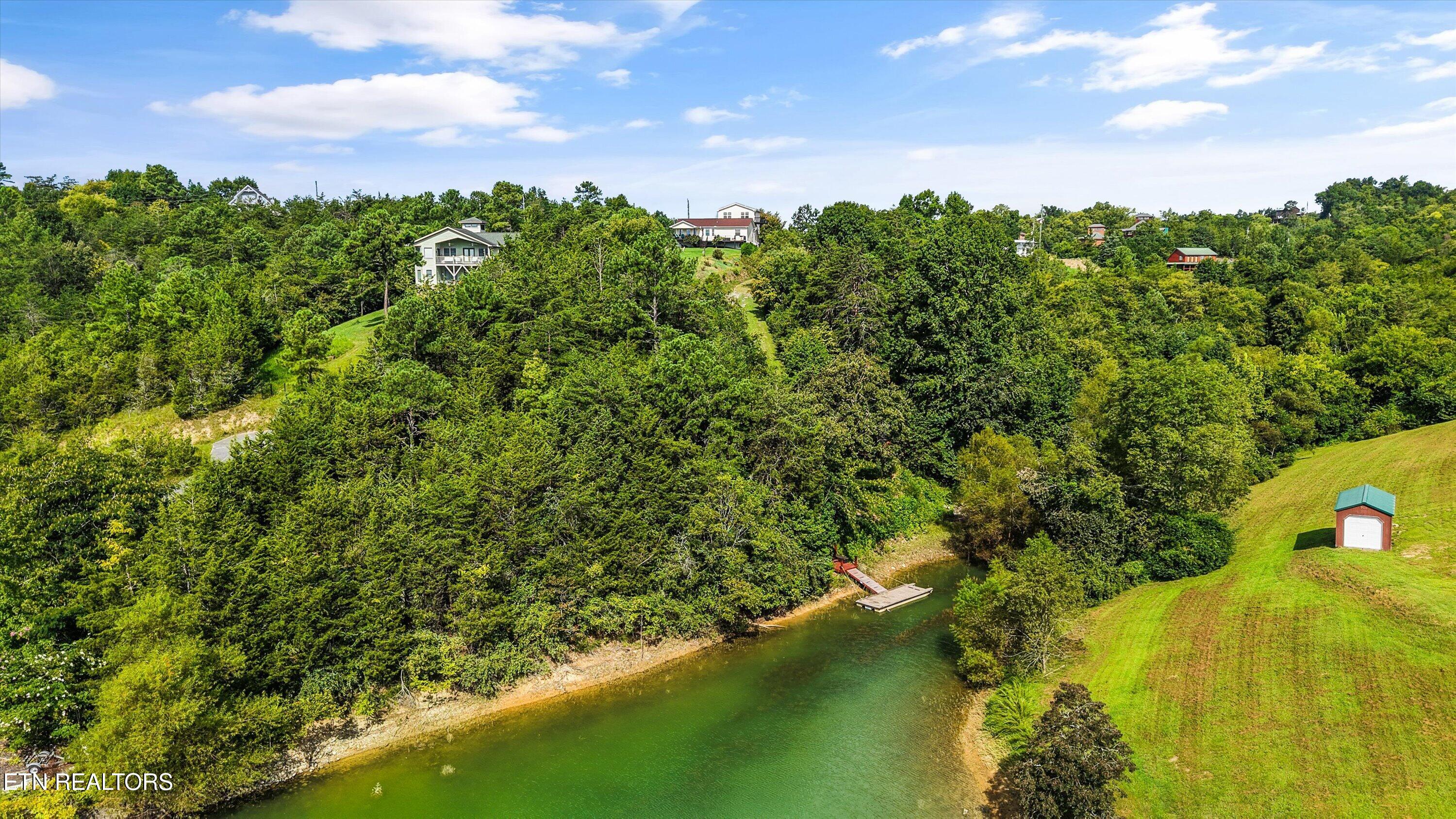 2064 Kerr Road Sevierville TN 37876