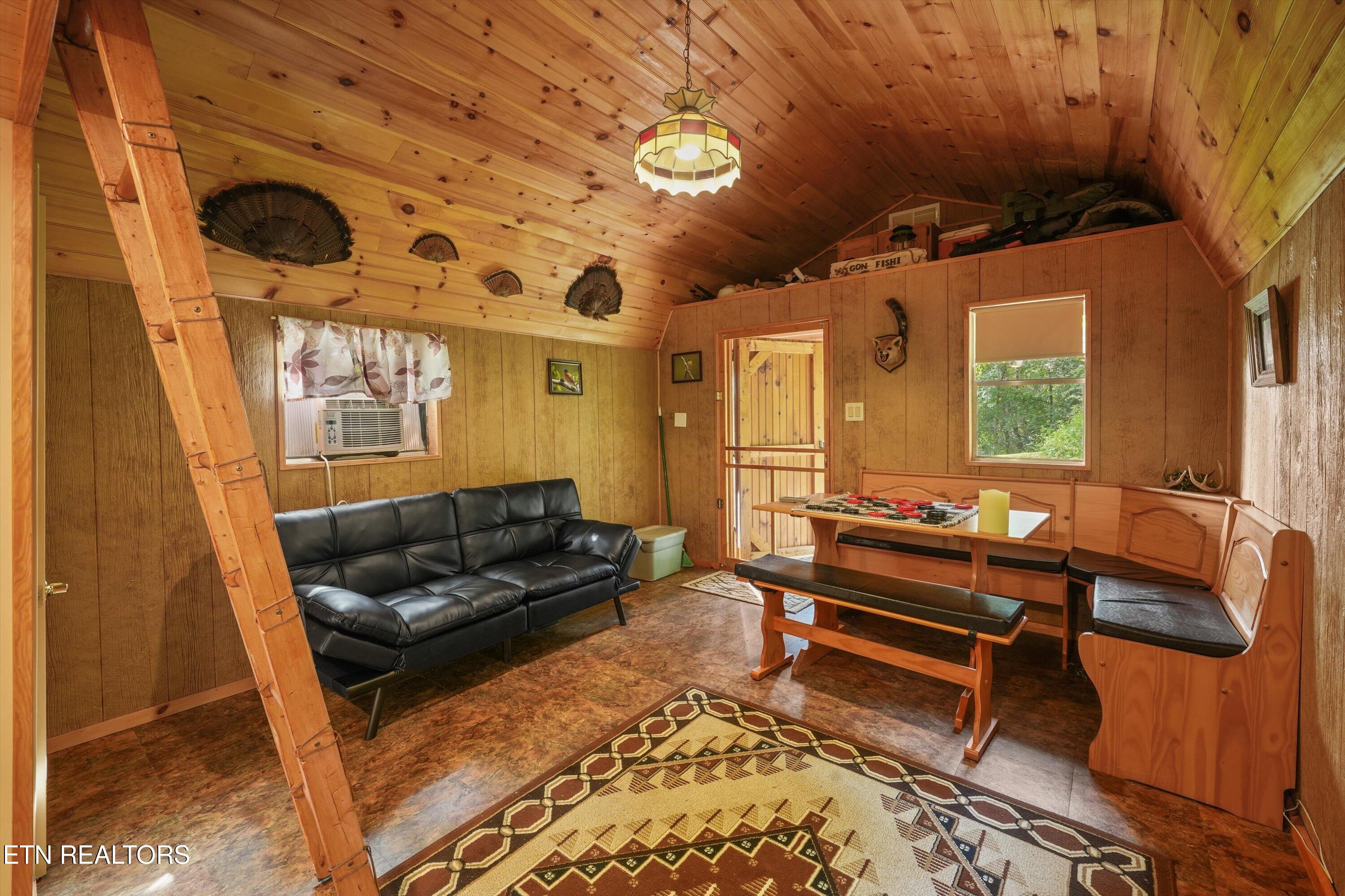 2064 Kerr Road Sevierville TN 37876