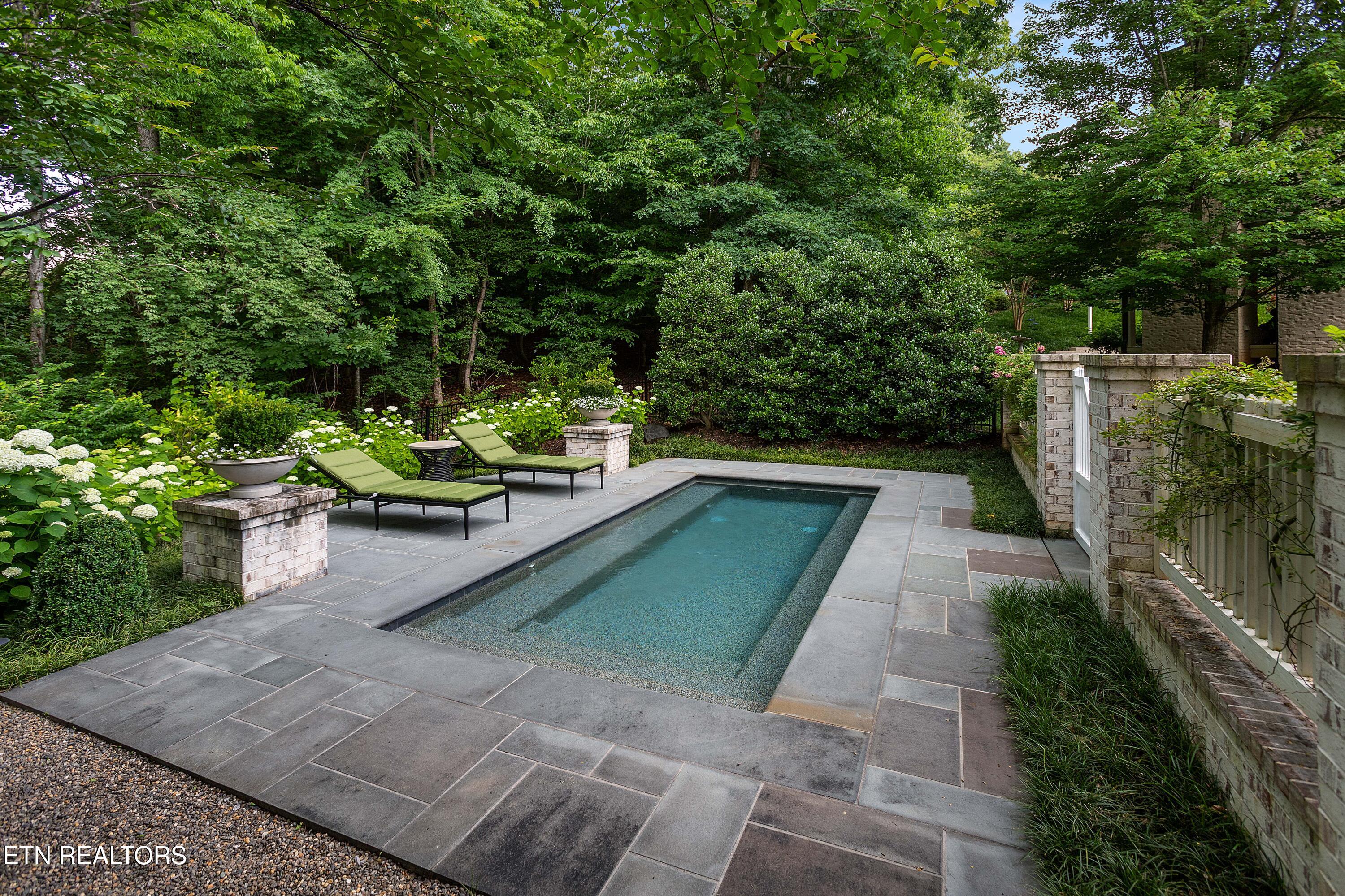 6700 Birdstone Lane Knoxville TN 37919