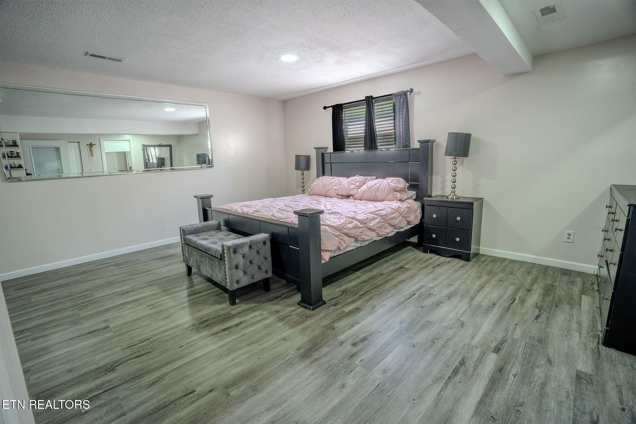 8023 Conner Road Powell TN 37849