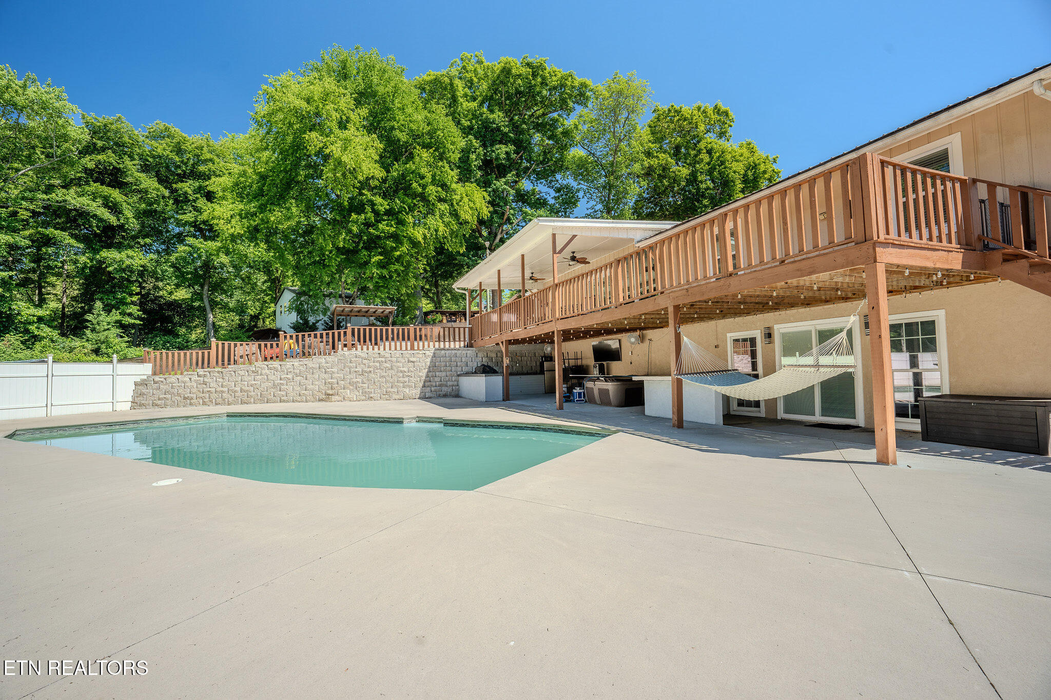 8023 Conner Road Powell TN 37849