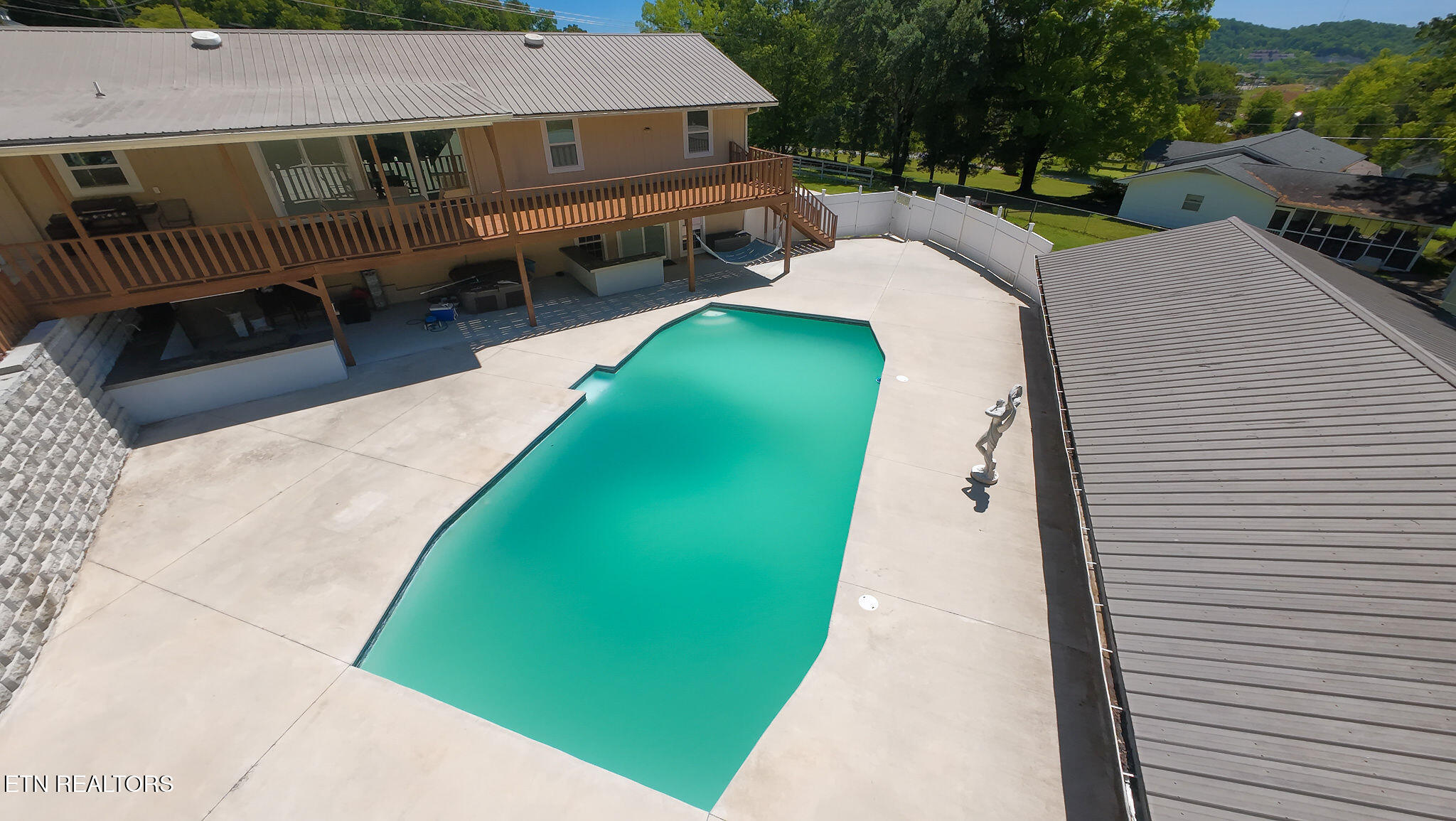 8023 Conner Road Powell TN 37849