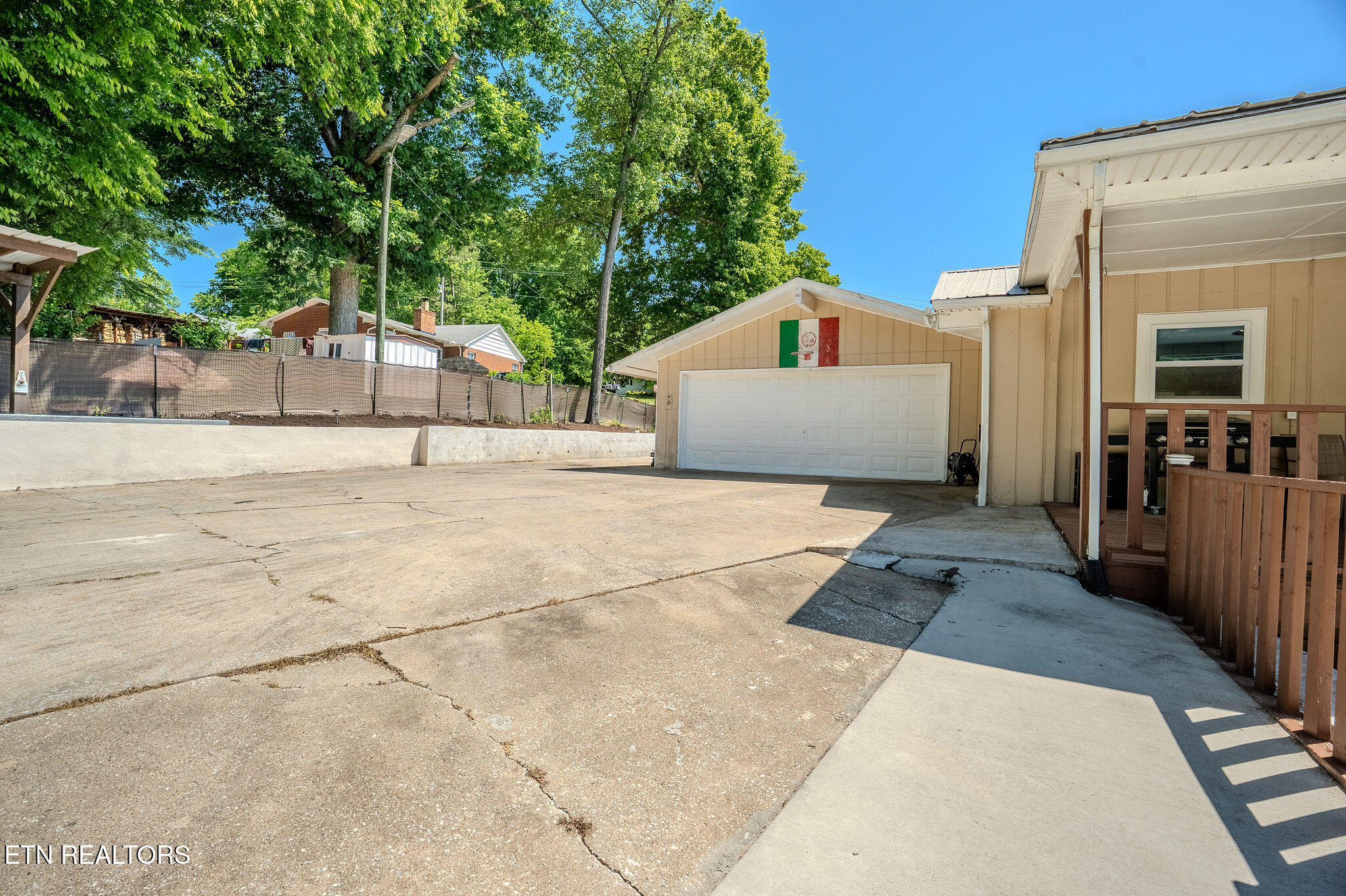8023 Conner Road Powell TN 37849