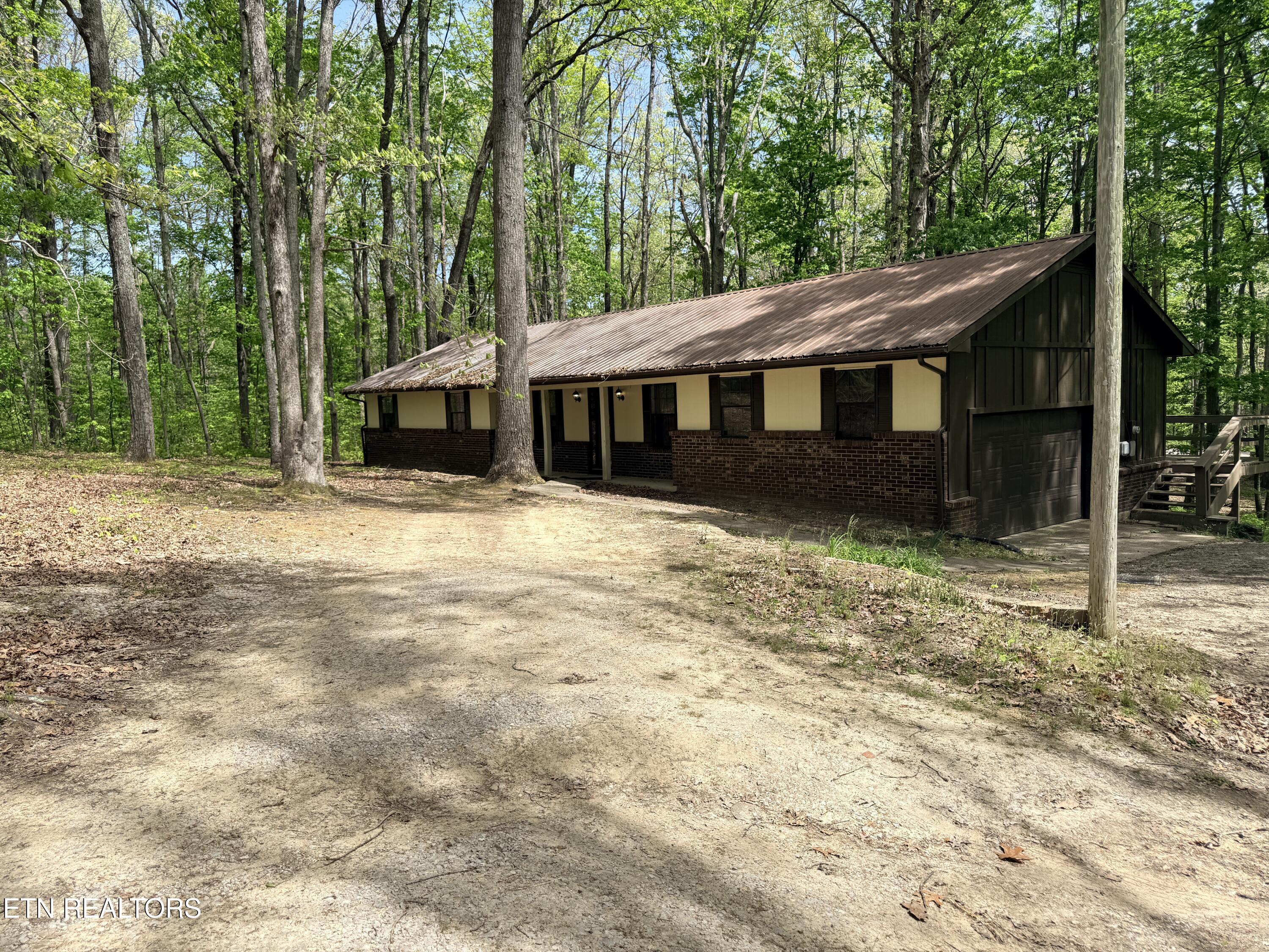 549 Yellow Cliff Estates Road Jamestown TN 38556