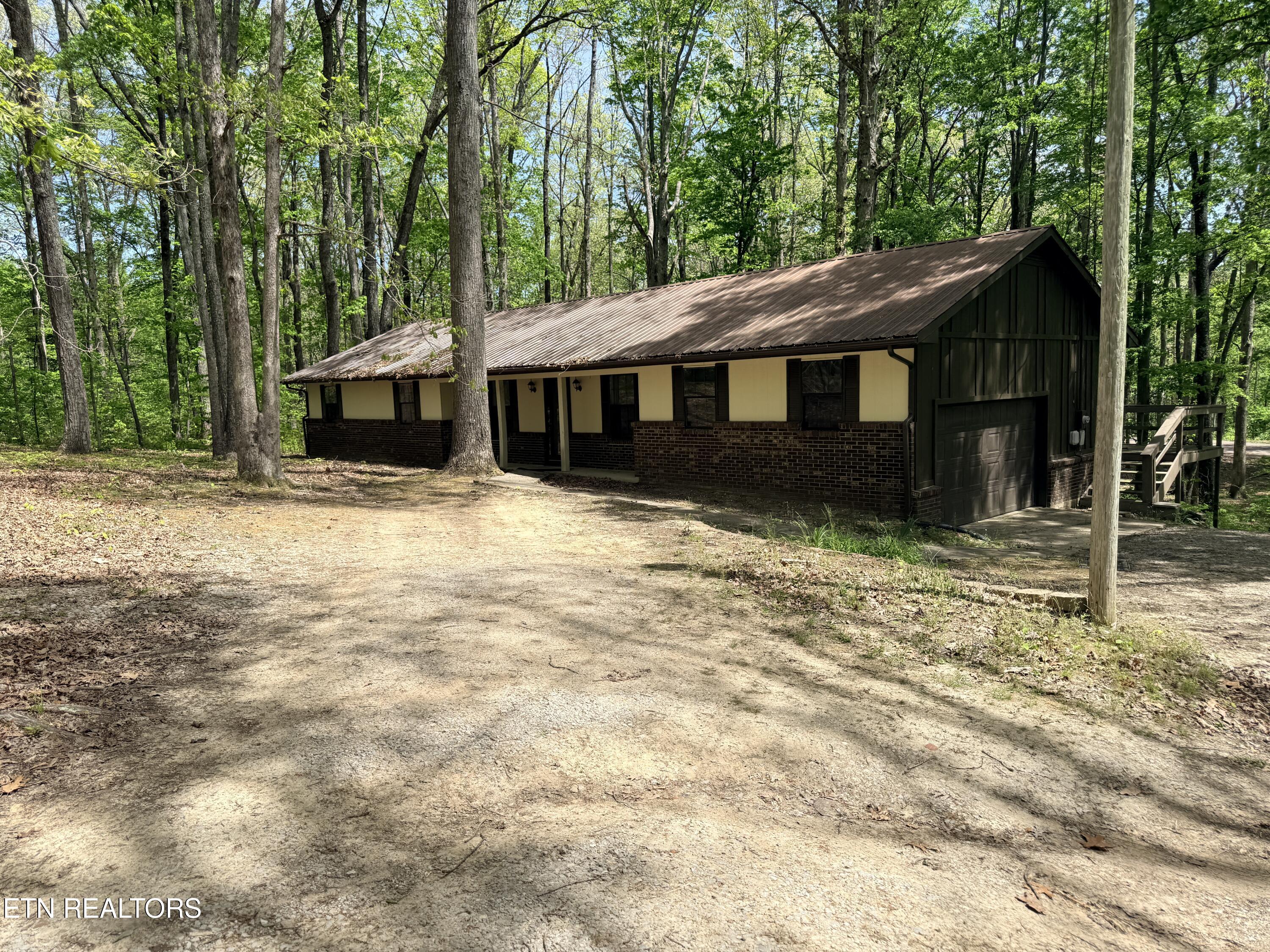 549 Yellow Cliff Estates Road Jamestown TN 38556