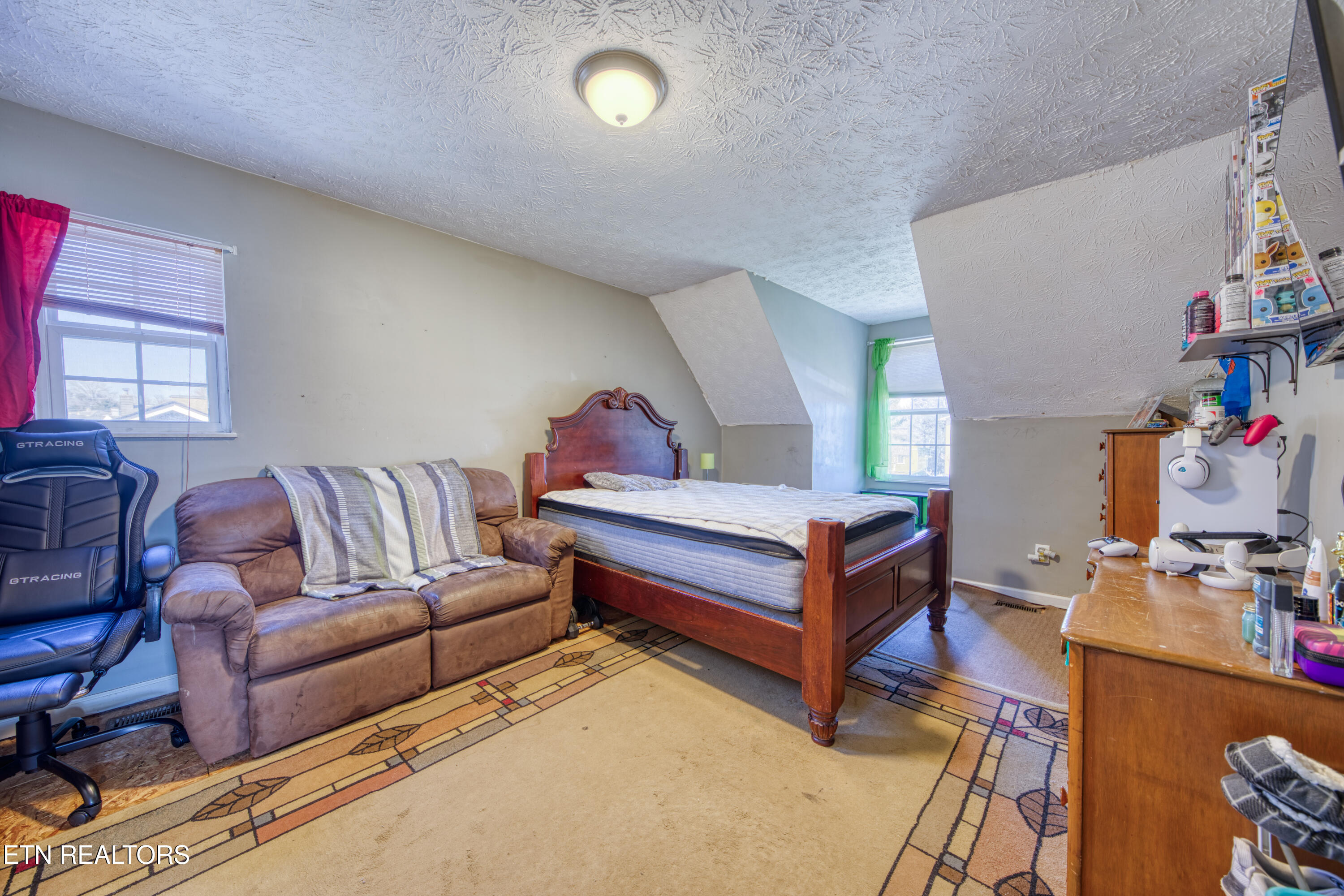7624 Camden Road Powell TN 37849