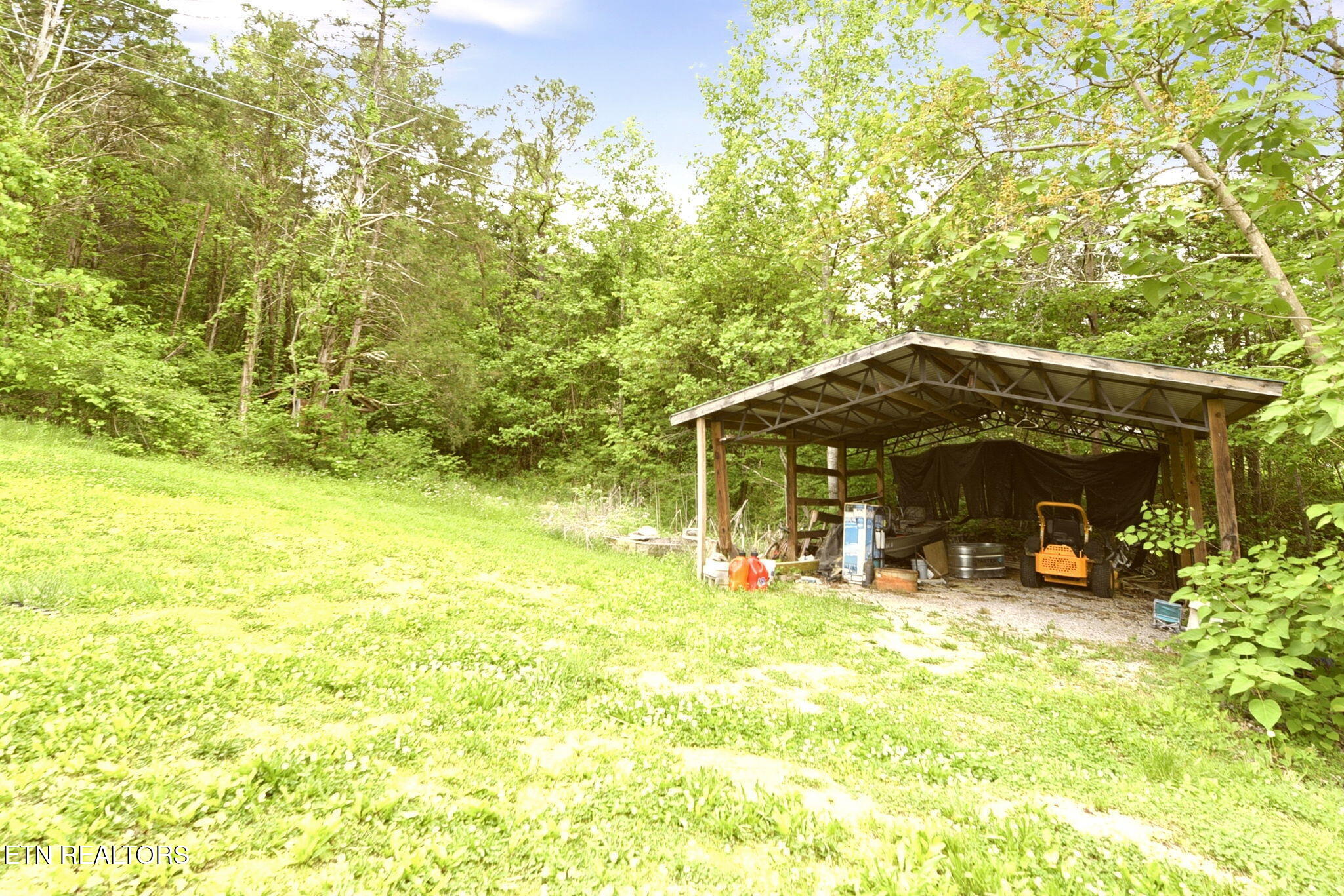 235 Raccoon Valley Road Maynardville TN 37807