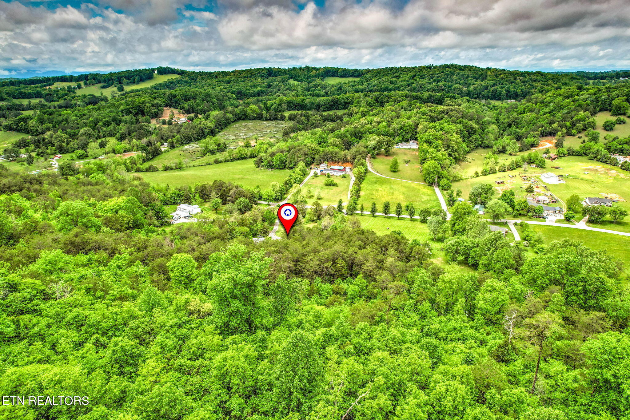 235 Raccoon Valley Road Maynardville TN 37807