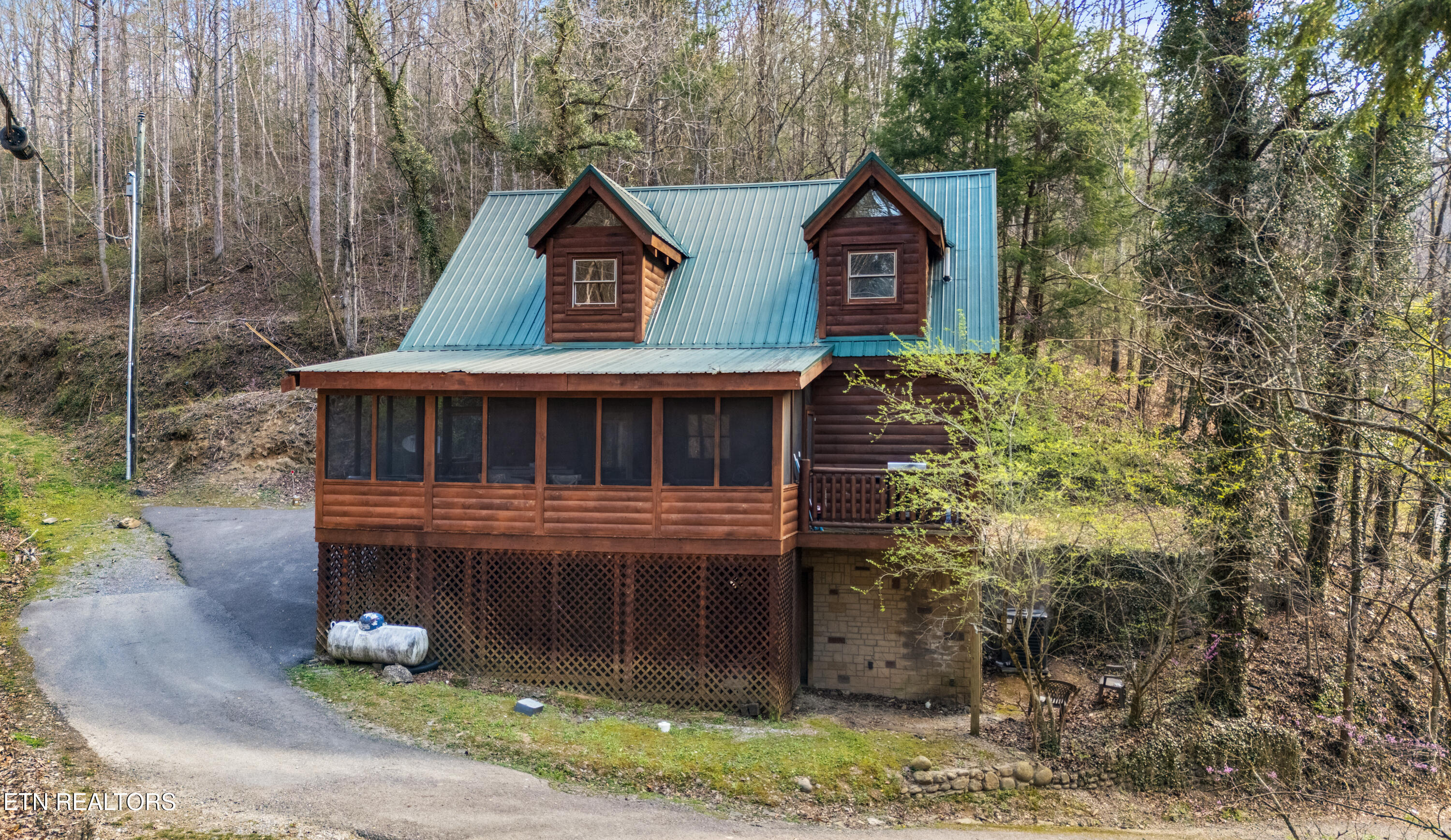 401 King Branch Road Sevierville TN 37876