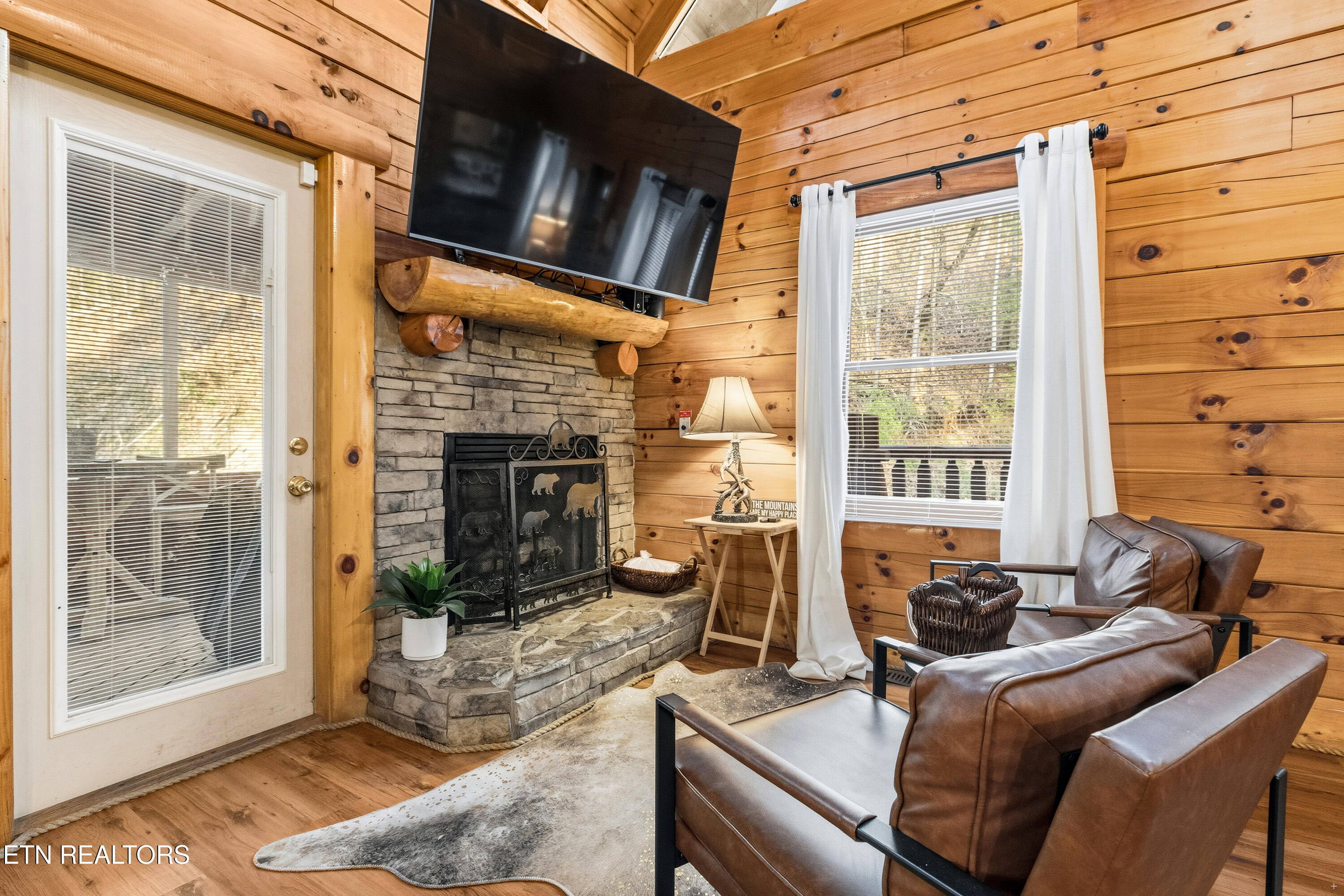 401 King Branch Road Sevierville TN 37876