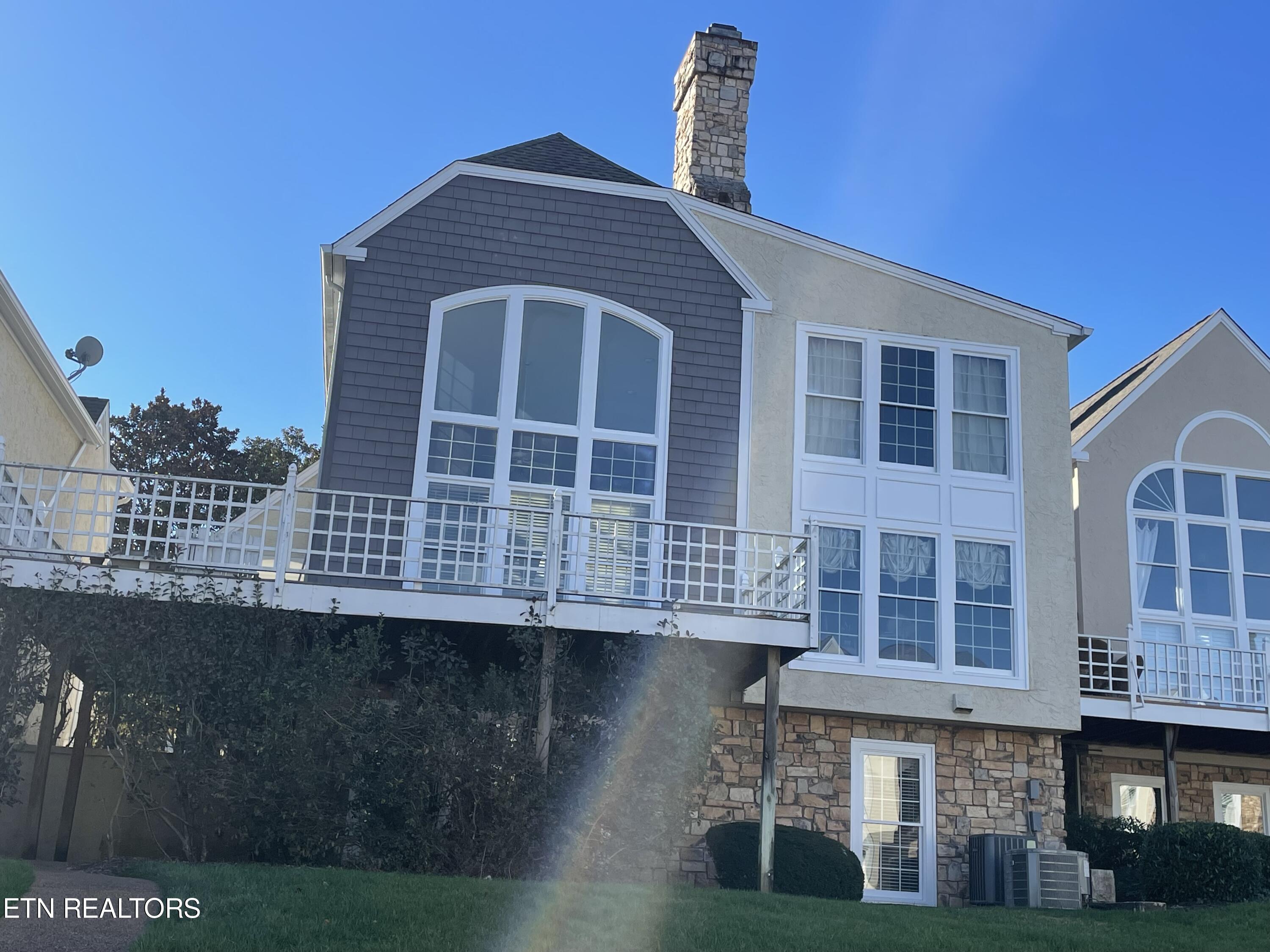 2011 Breakers Point Knoxville TN 37922