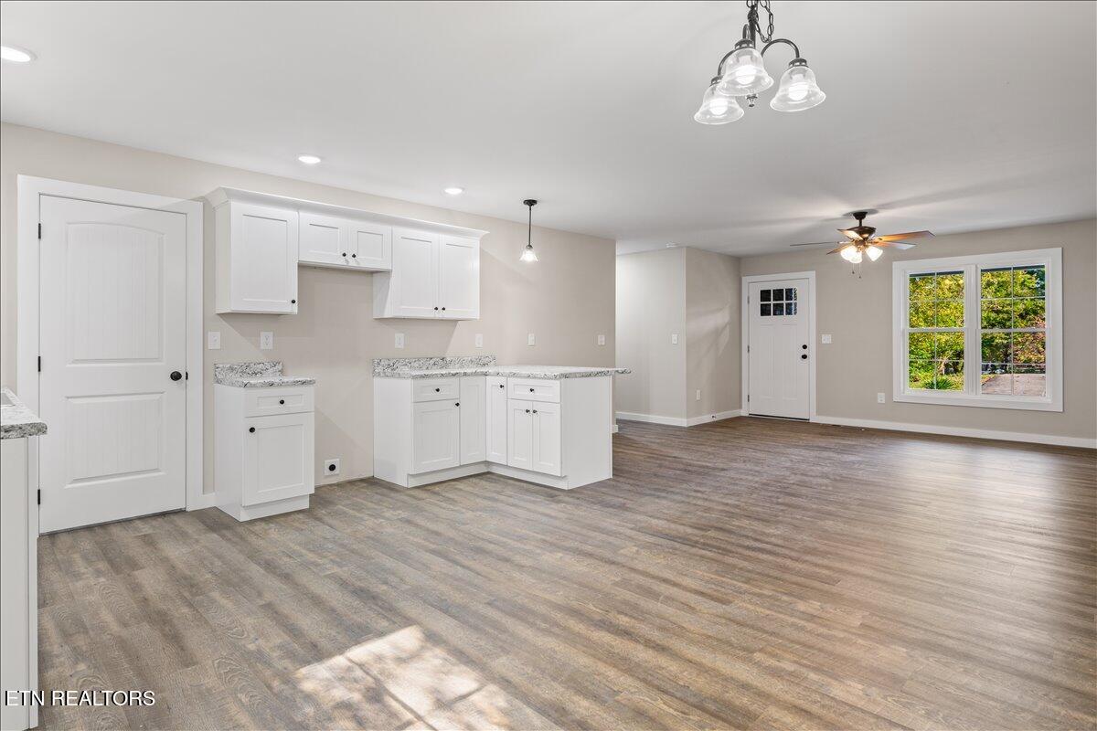 377 Summit Drive Speedwell TN 37870
