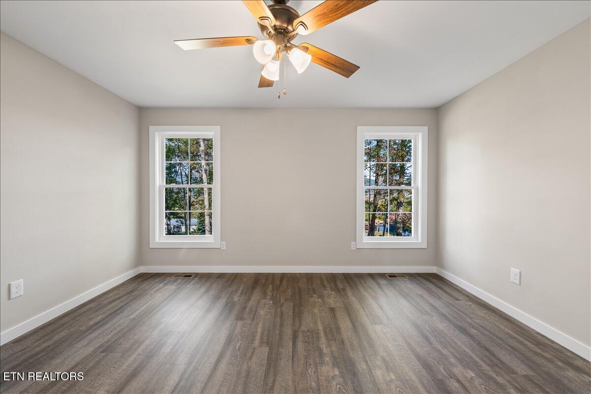 377 Summit Drive Speedwell TN 37870