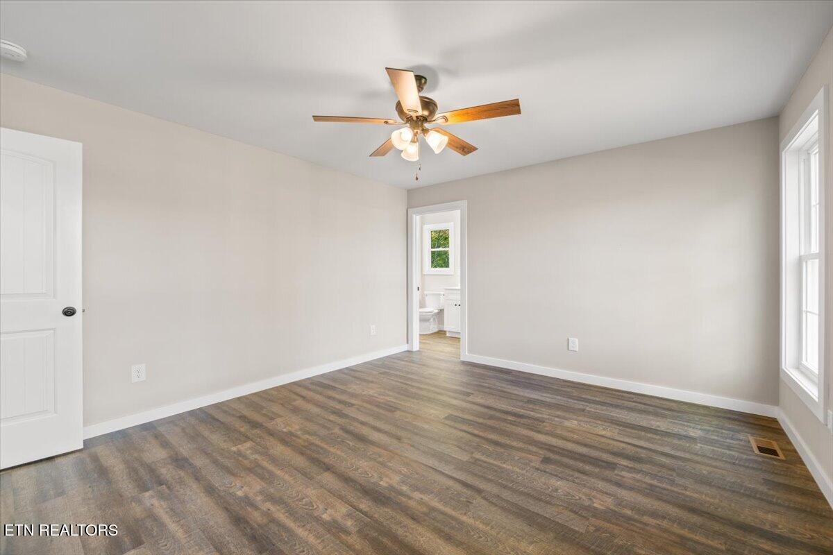 377 Summit Drive Speedwell TN 37870