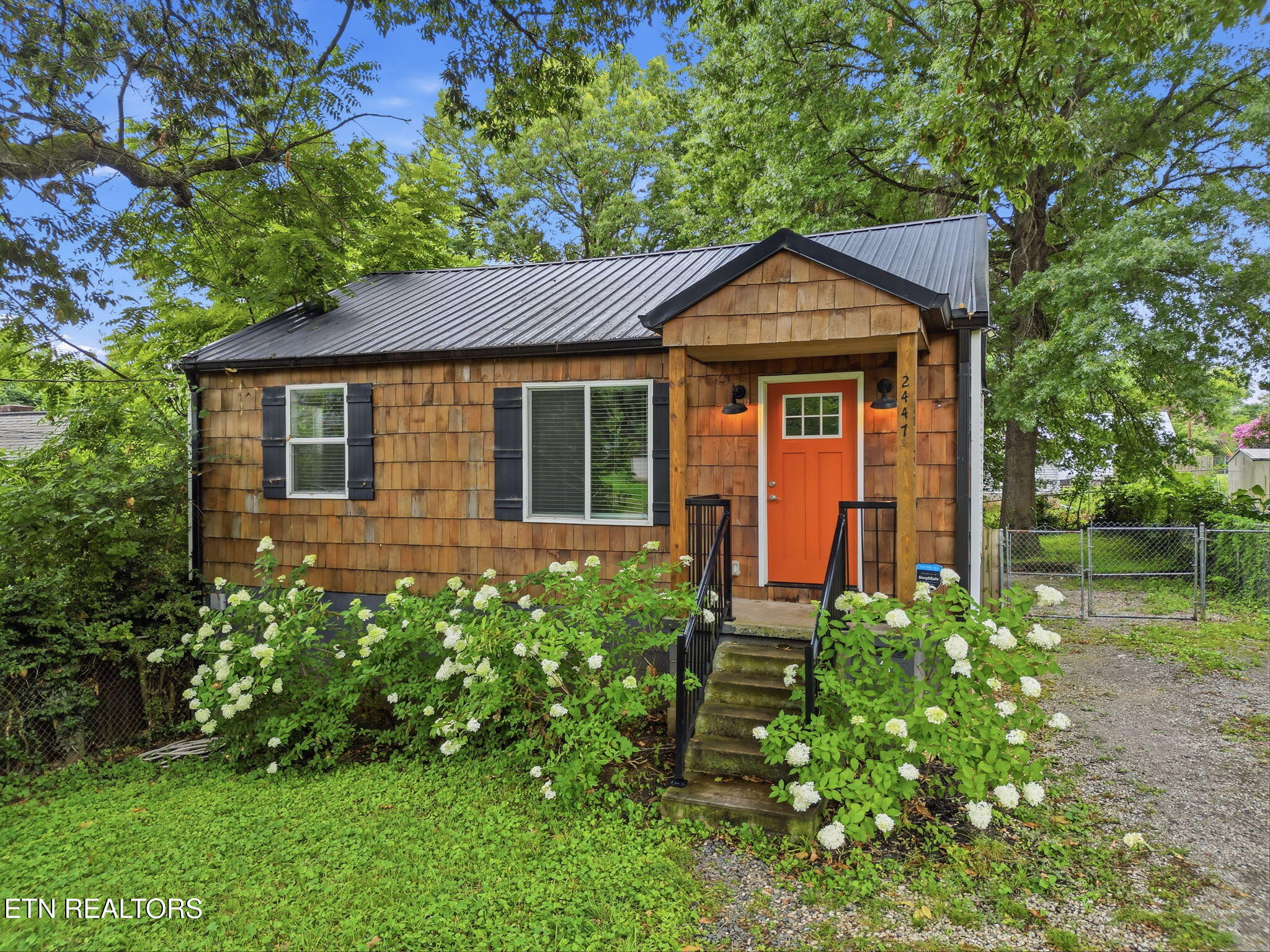 2447 Amber Street Knoxville TN 37917