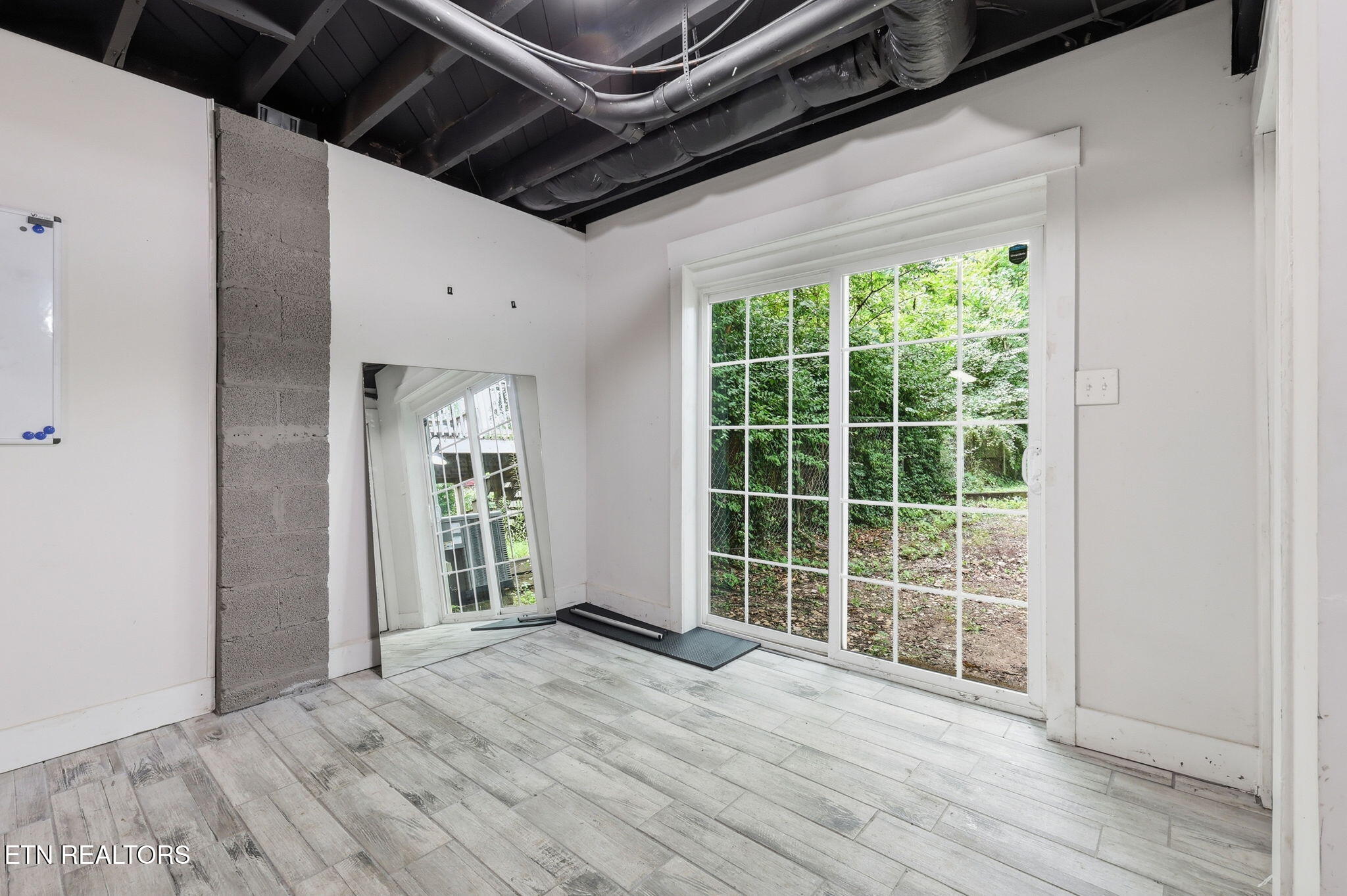 2447 Amber Street Knoxville TN 37917