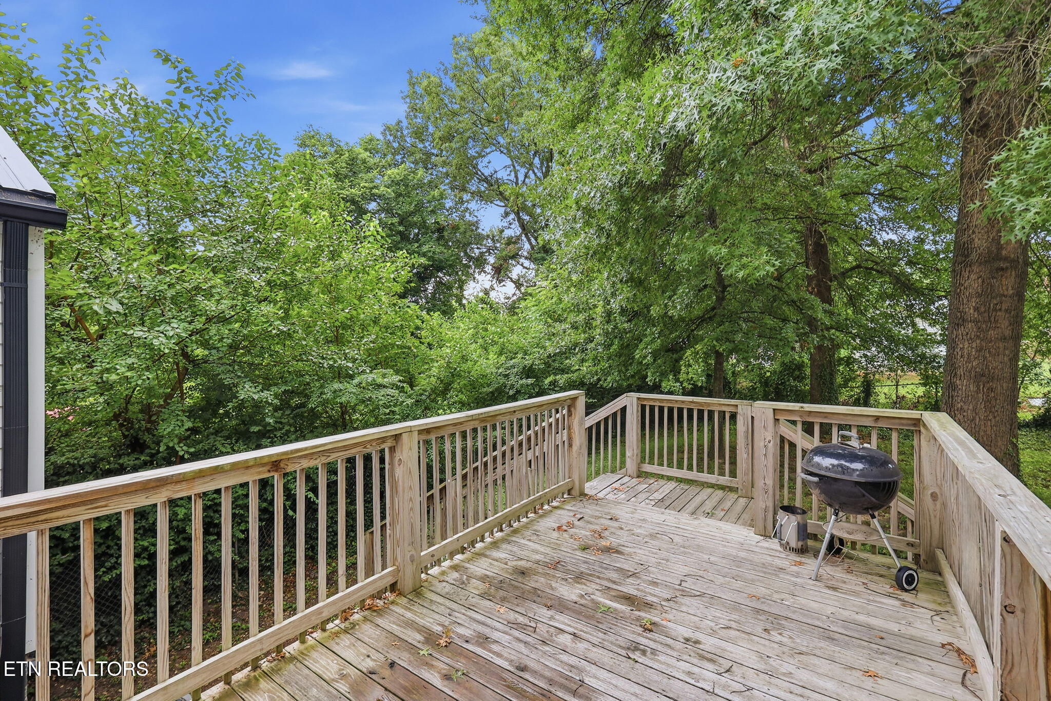 2447 Amber Street Knoxville TN 37917