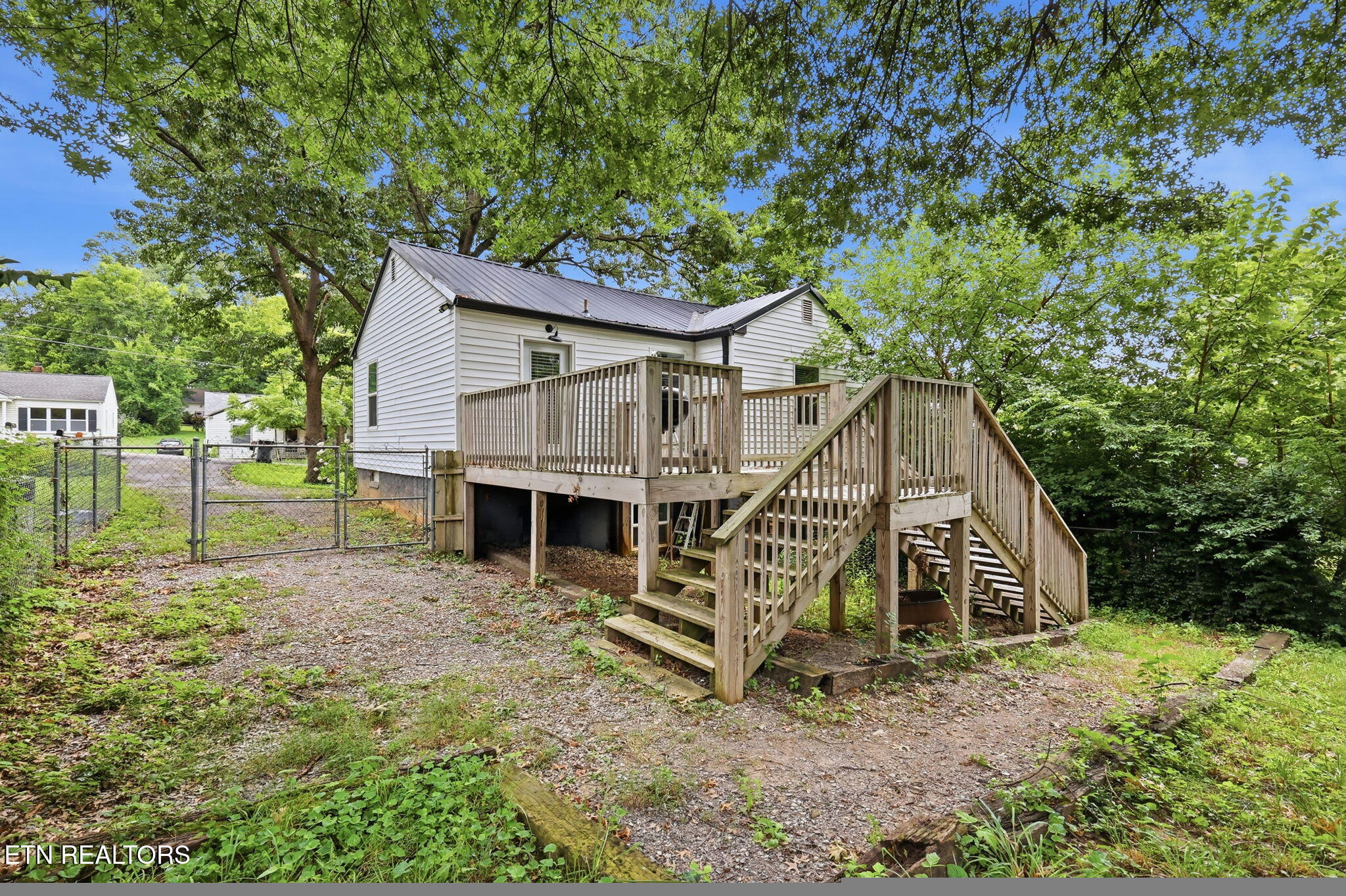 2447 Amber Street Knoxville TN 37917