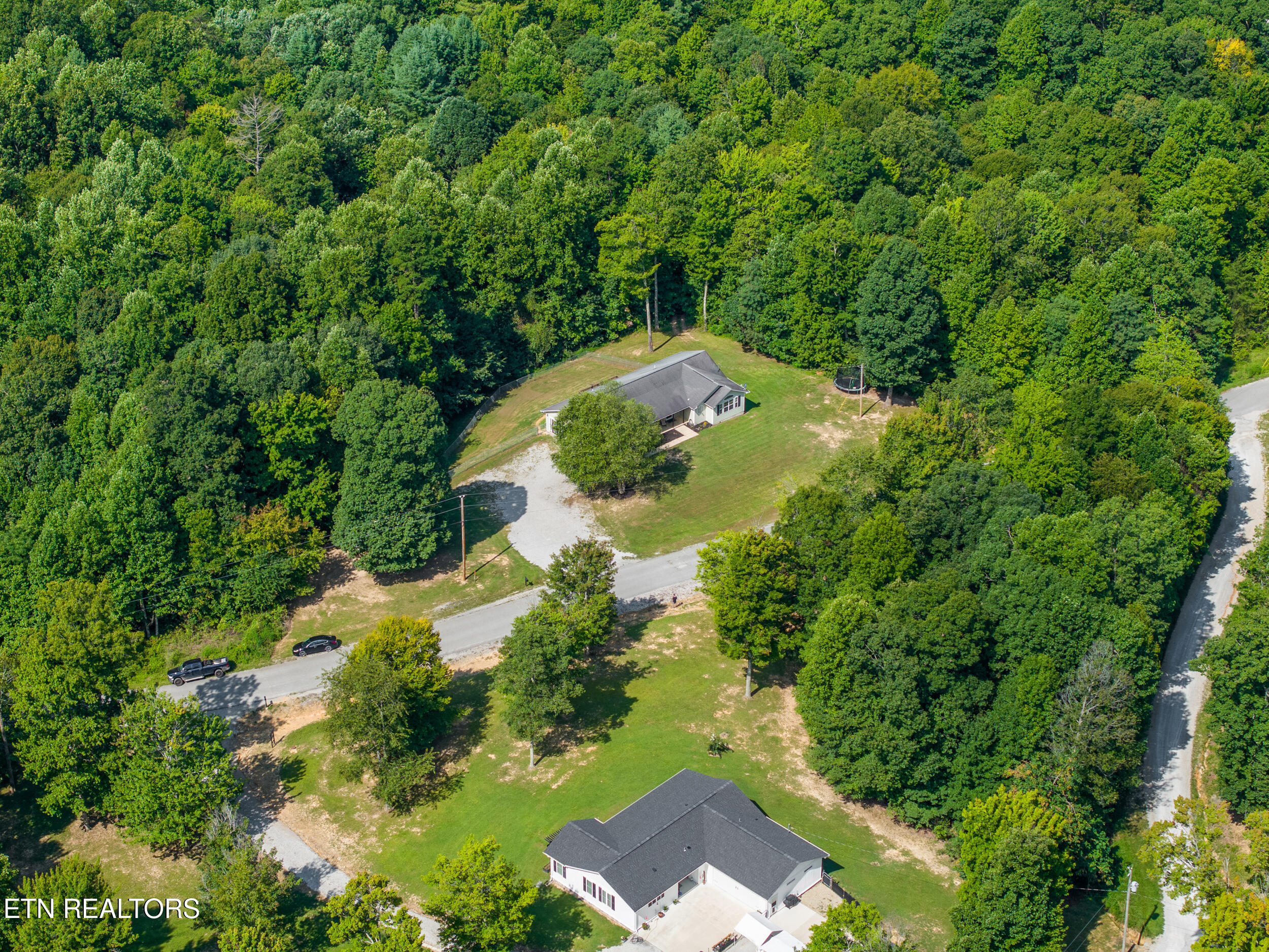 582 Chance Private Drive Oneida TN 37841