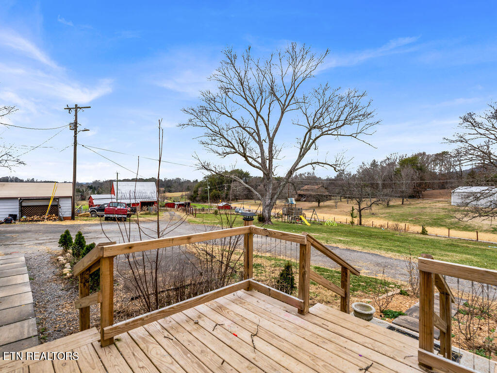 10724 E Emory Road Luttrell TN 37779