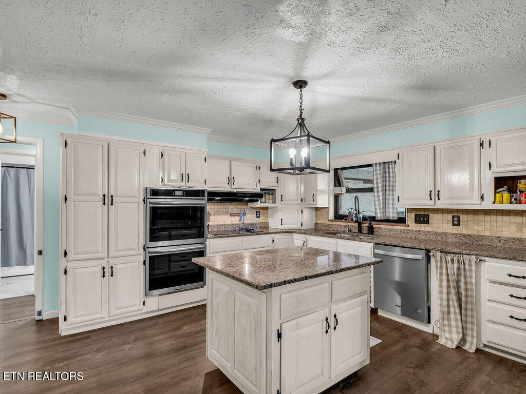 10724 E Emory Road Luttrell TN 37779