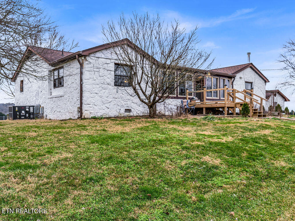 10724 E Emory Road Luttrell TN 37779