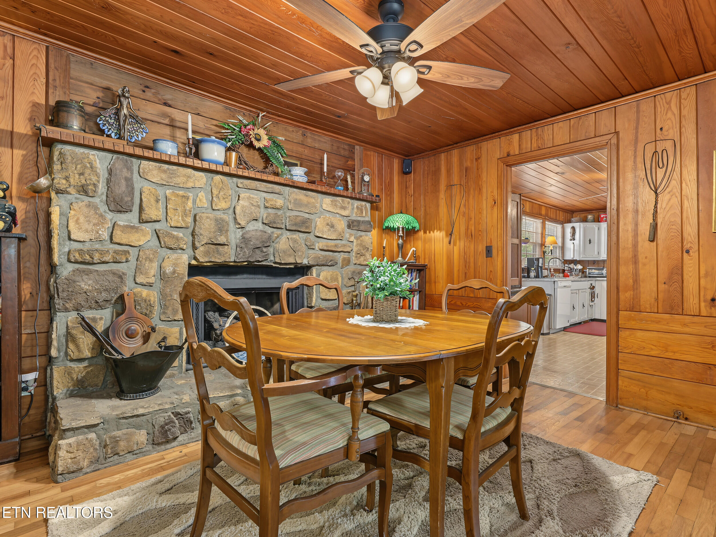 625 Asbury Lane Gatlinburg TN 37738