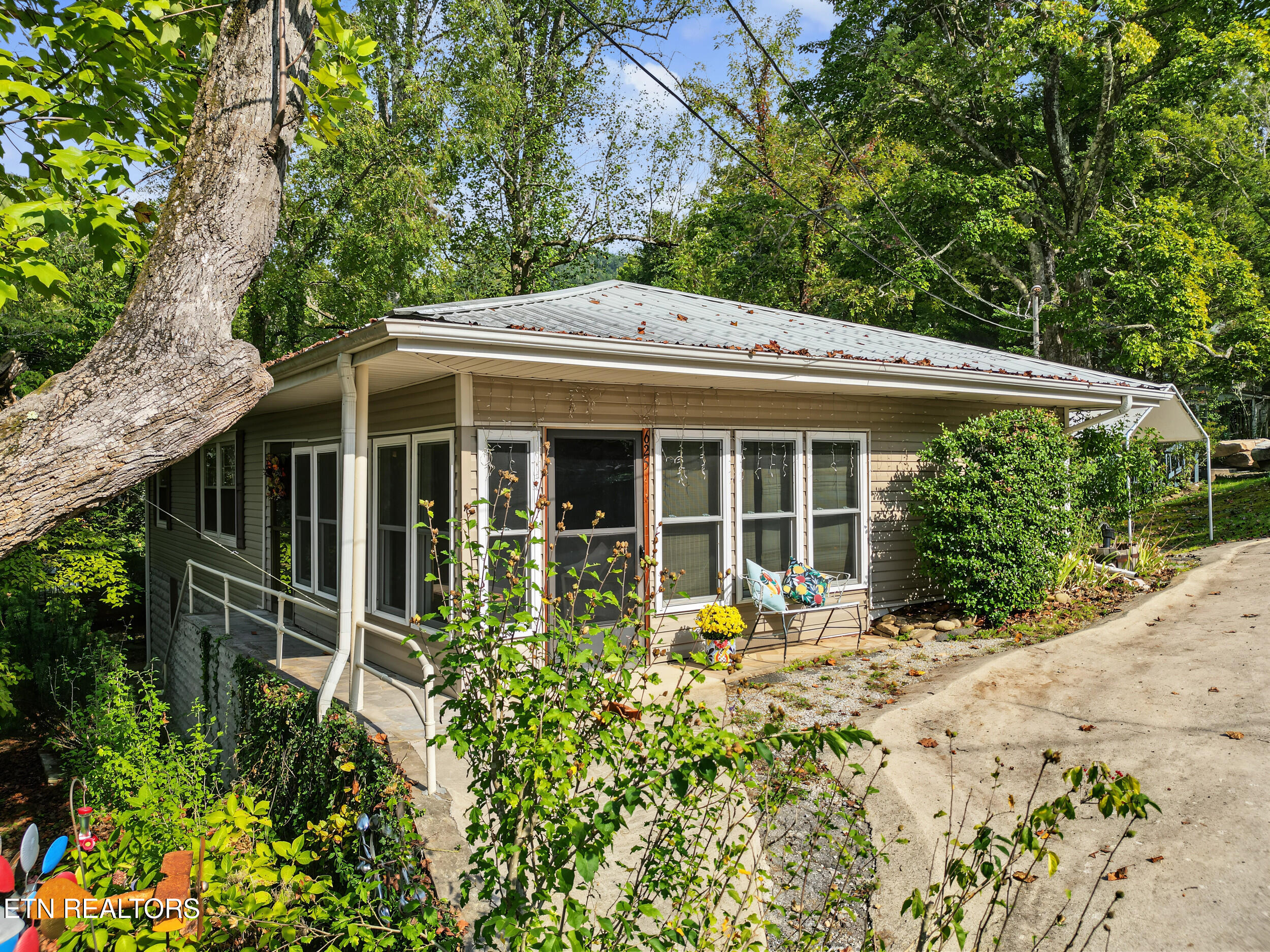 625 Asbury Lane Gatlinburg TN 37738