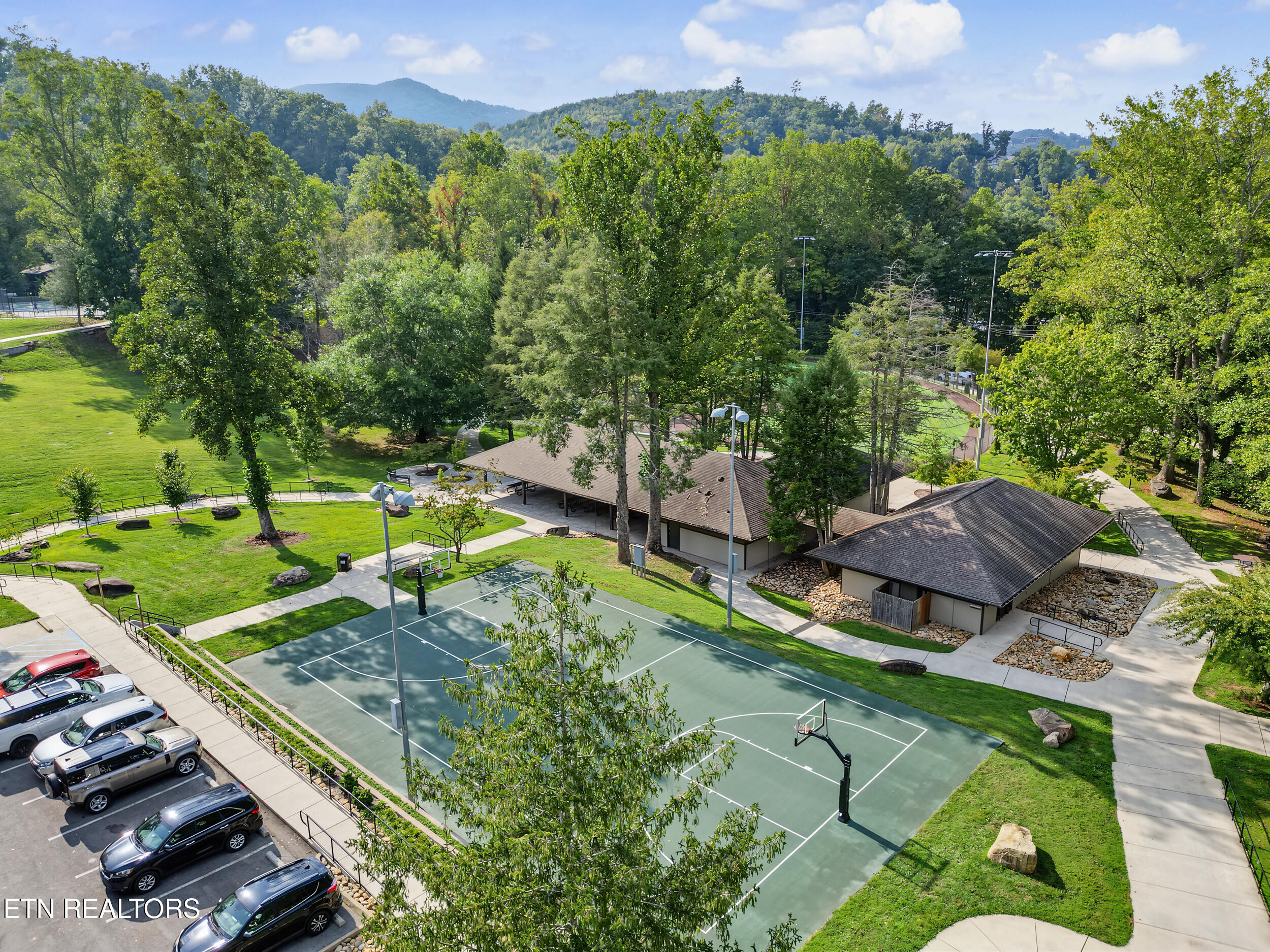 625 Asbury Lane Gatlinburg TN 37738