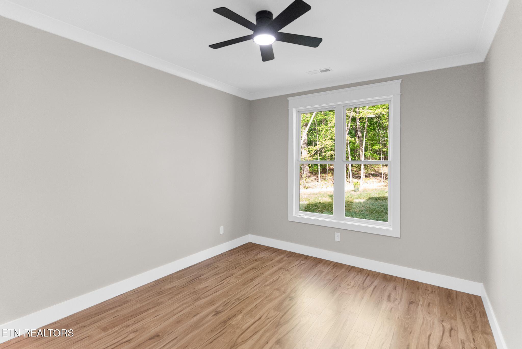 231 Oostanali Way Loudon TN 37774
