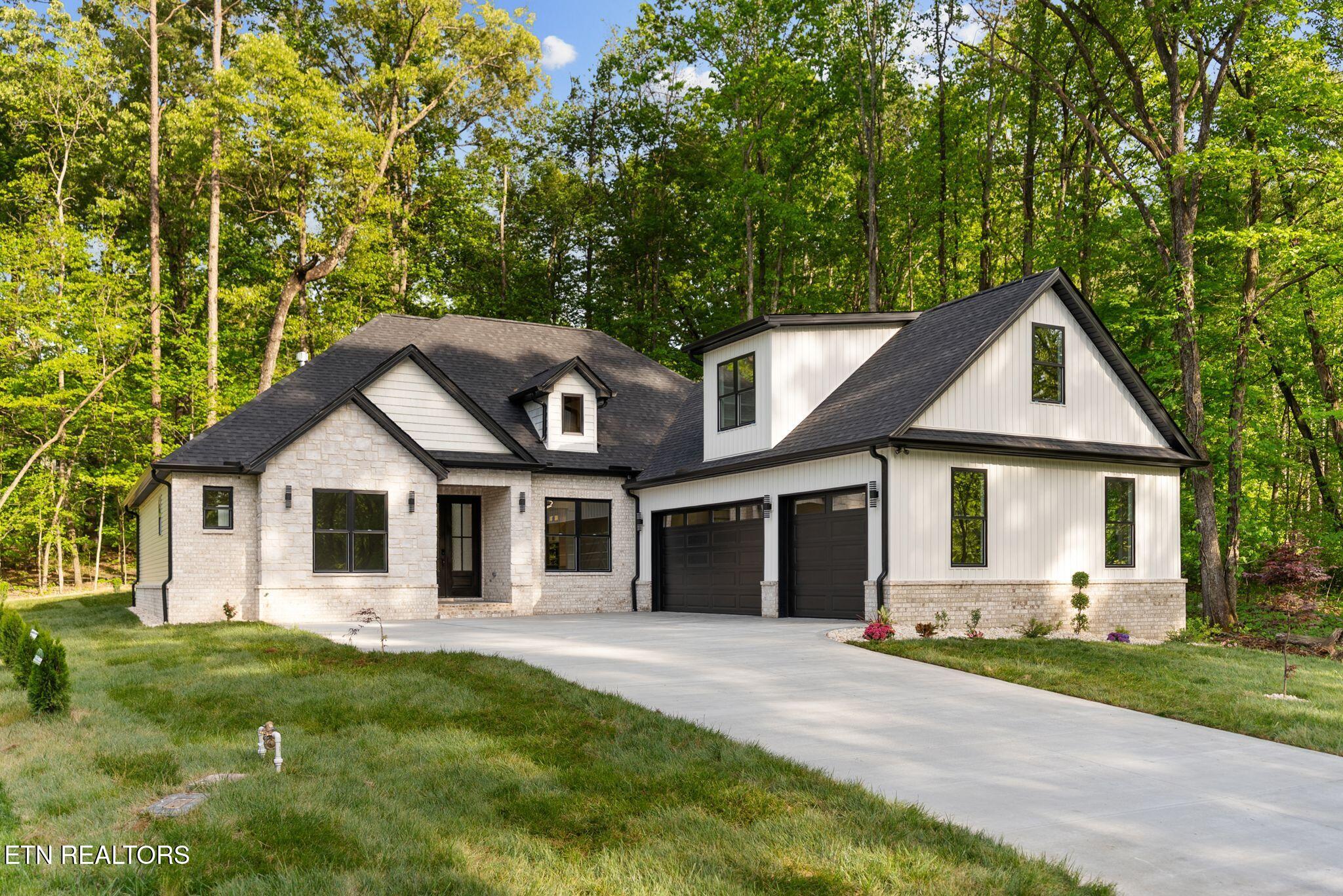 231 Oostanali Way Loudon TN 37774