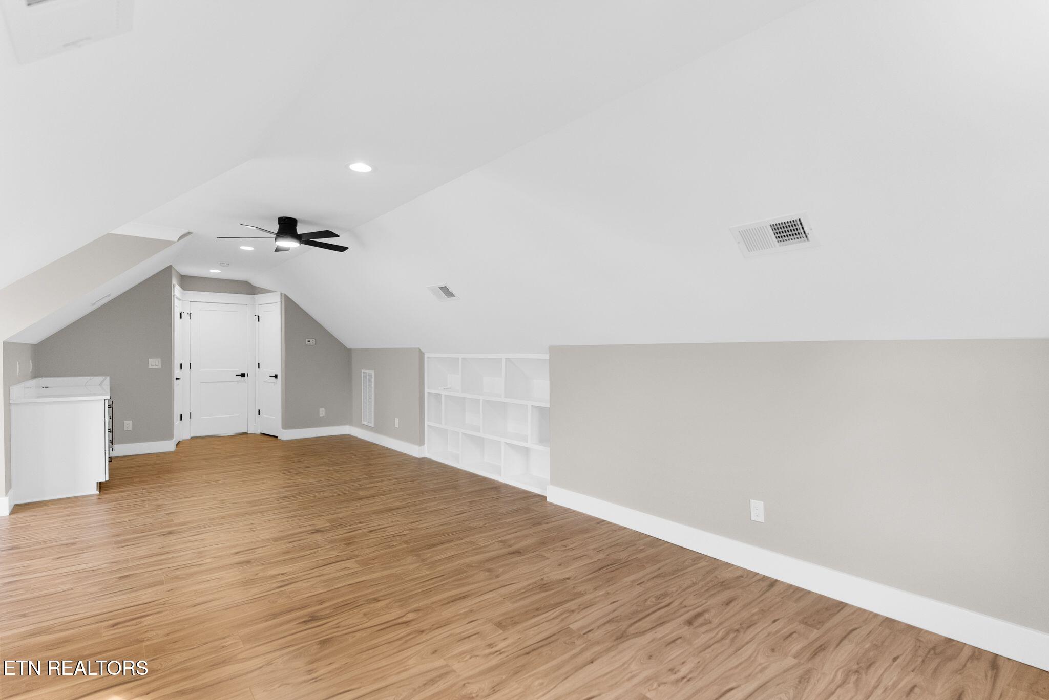 231 Oostanali Way Loudon TN 37774