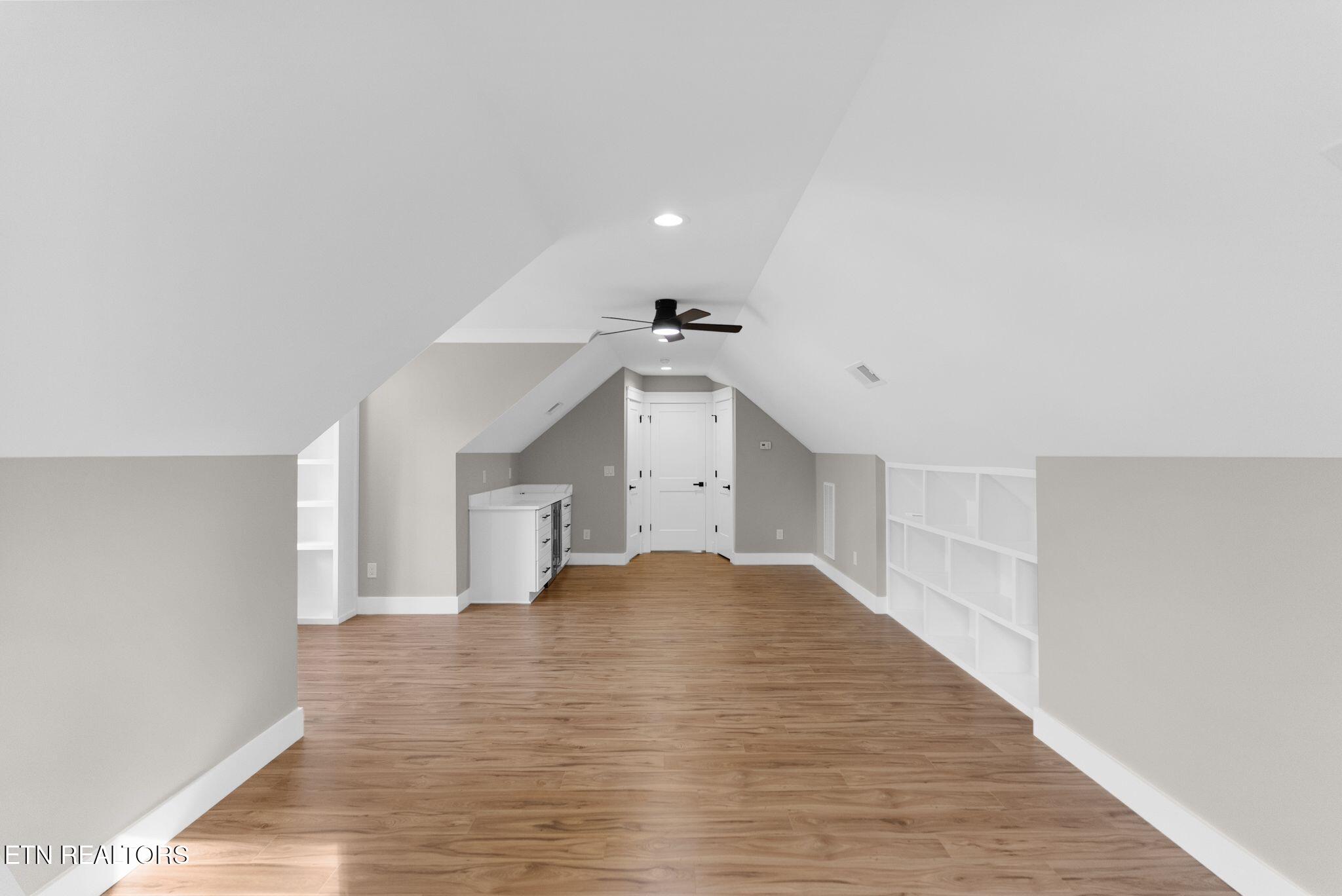 231 Oostanali Way Loudon TN 37774