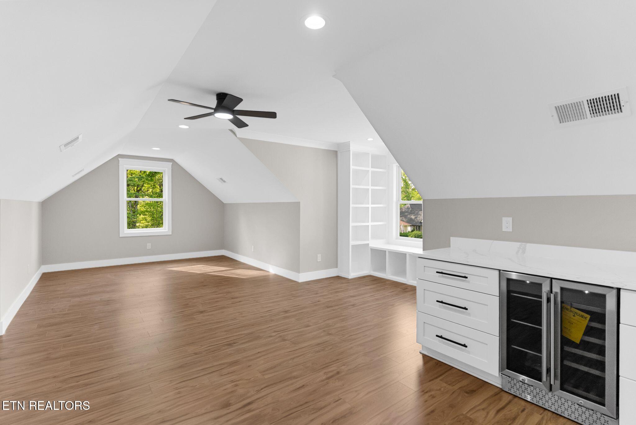 231 Oostanali Way Loudon TN 37774