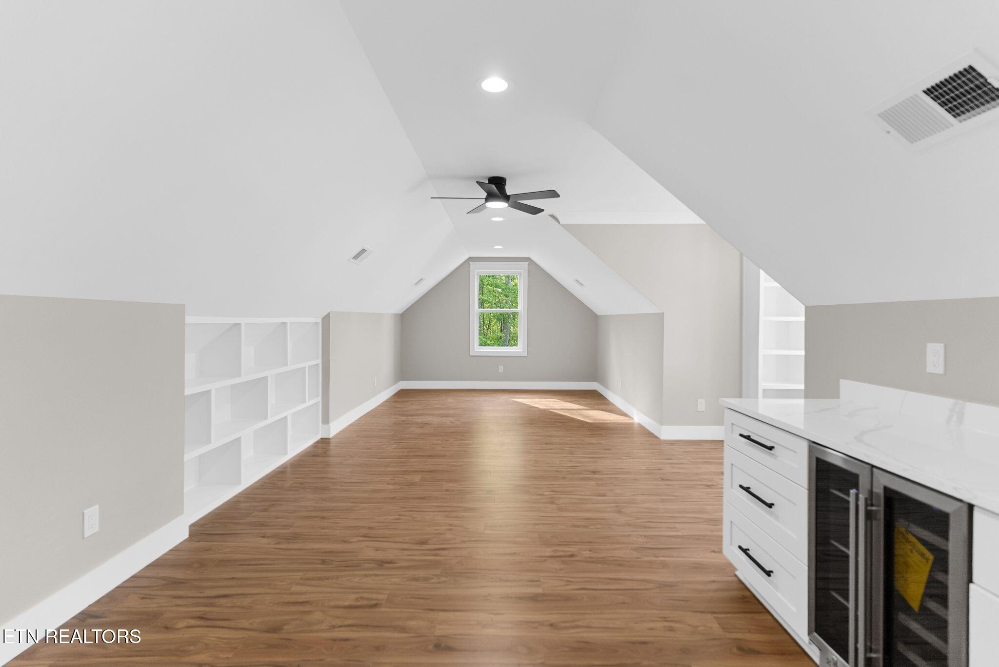 231 Oostanali Way Loudon TN 37774