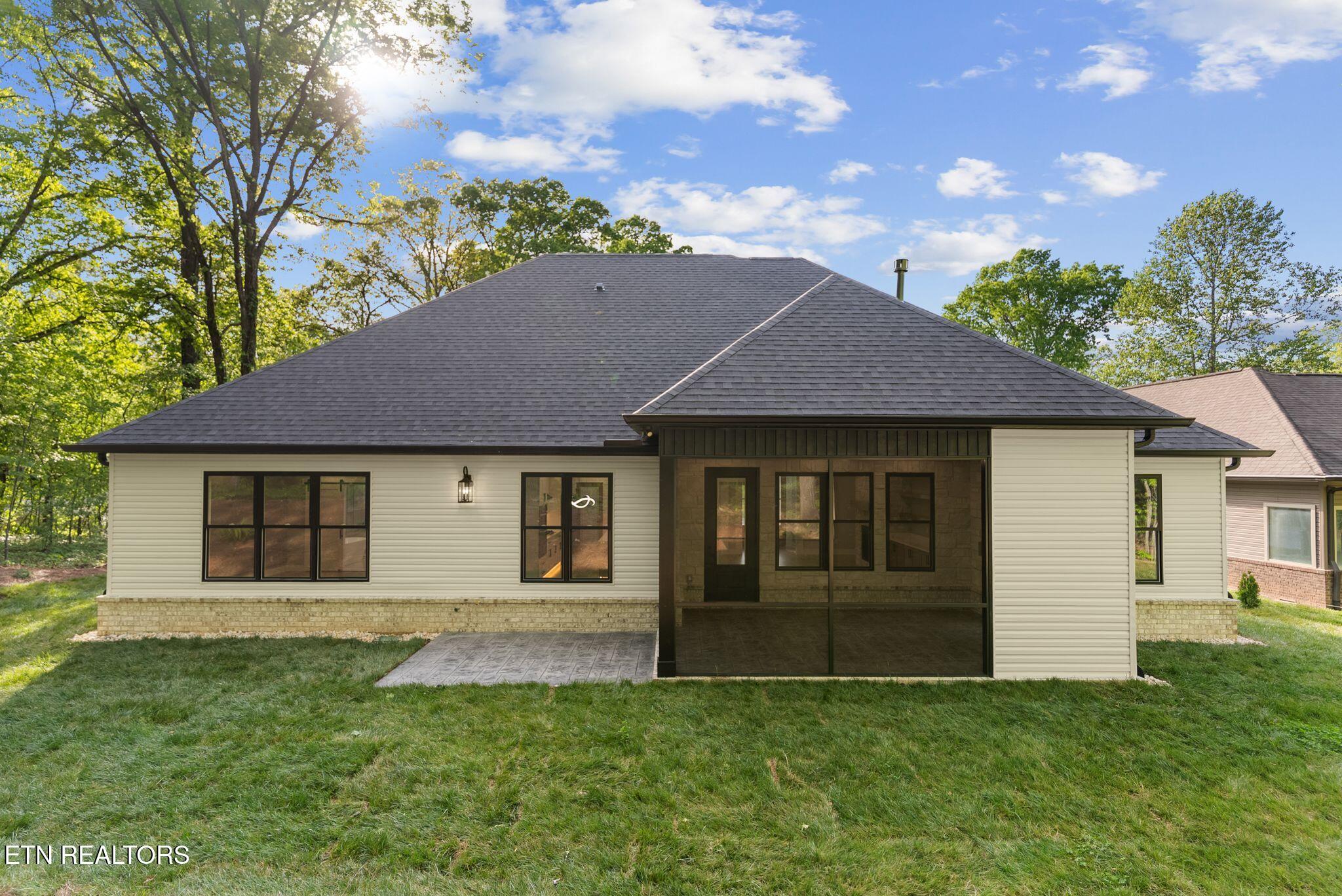 231 Oostanali Way Loudon TN 37774